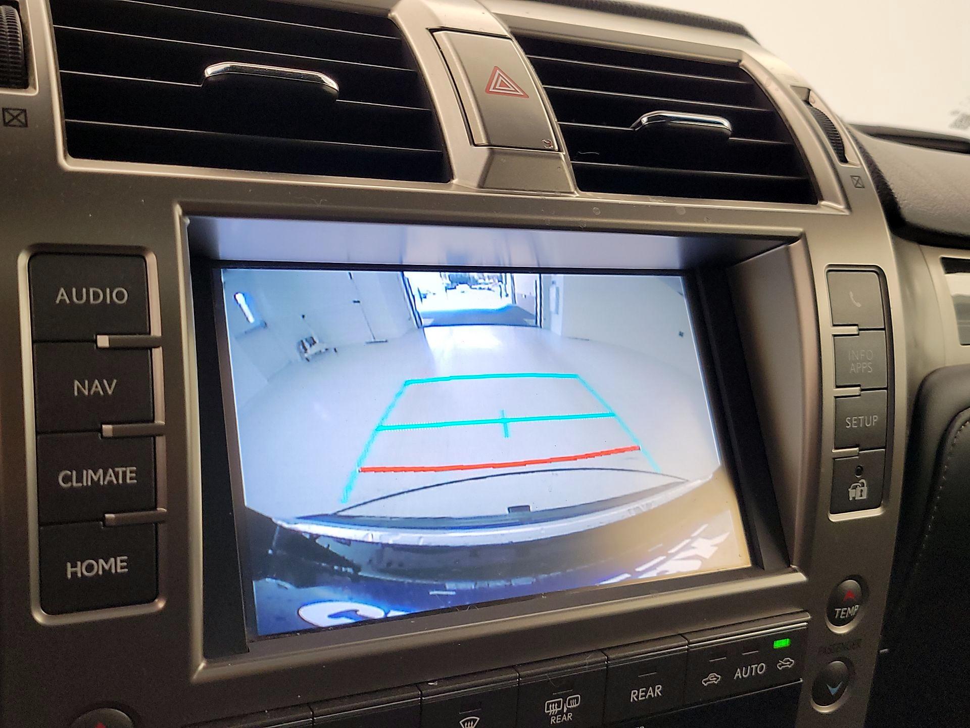 Thumbnail: 2020 Lexus GX - 15