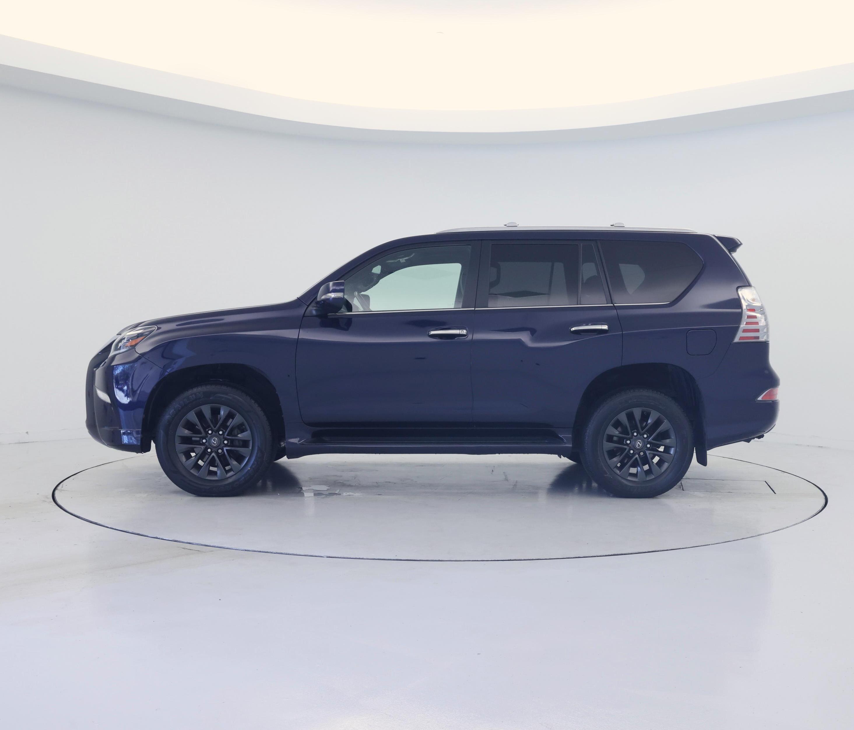 Thumbnail: 2020 Lexus GX - 3