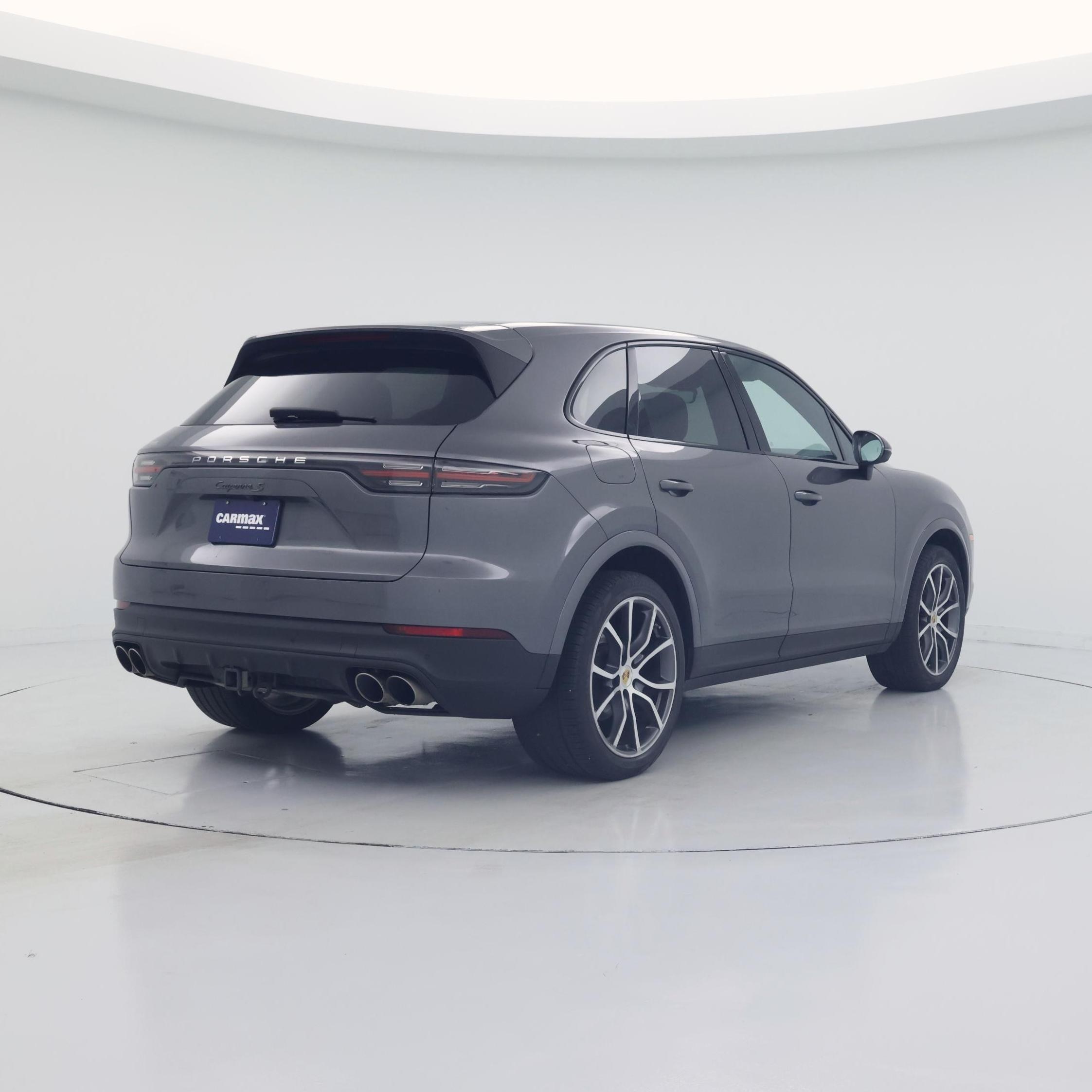 Thumbnail: 2021 Porsche Cayenne - 8