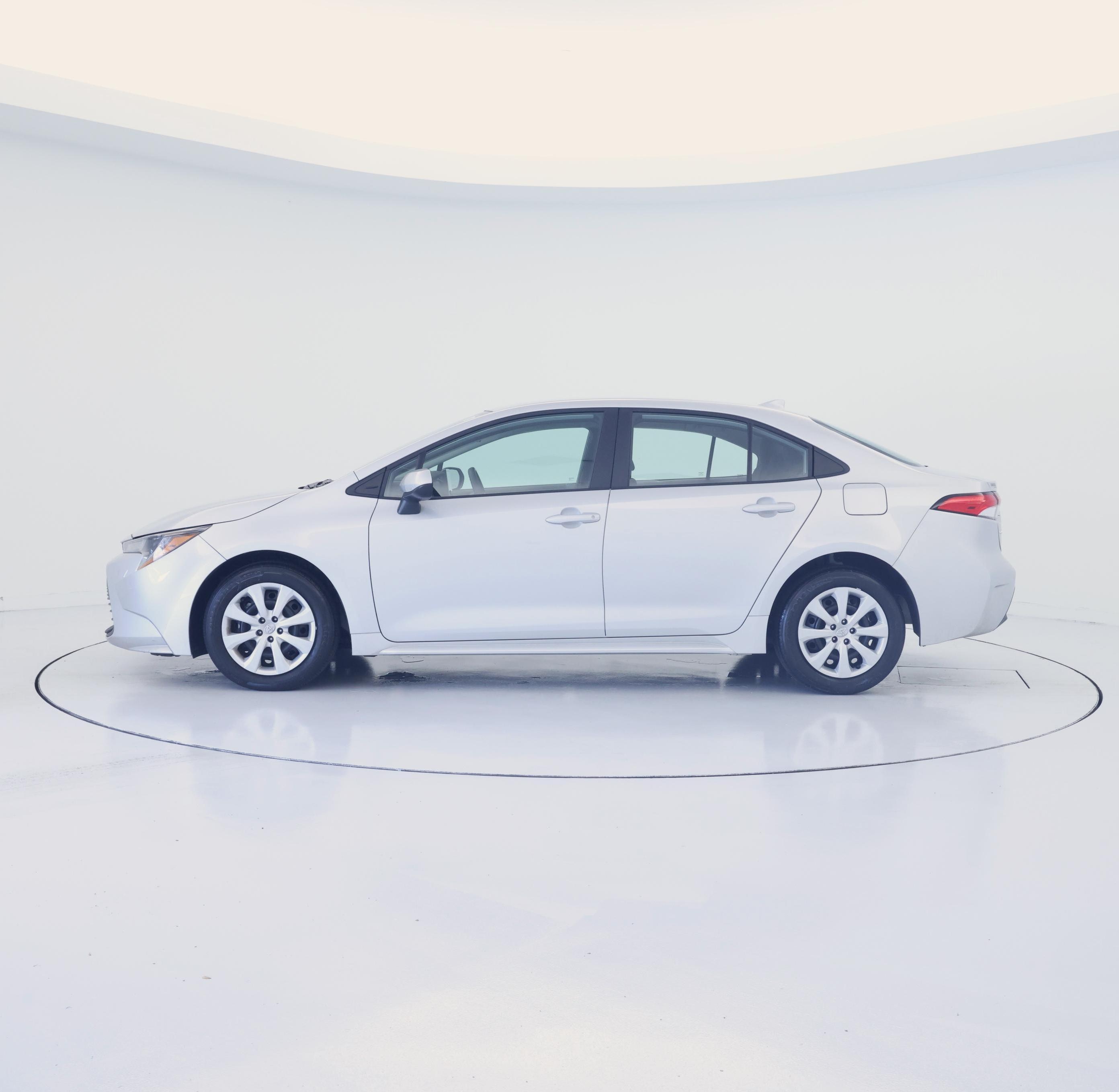 Thumbnail: 2024 Toyota Corolla - 3