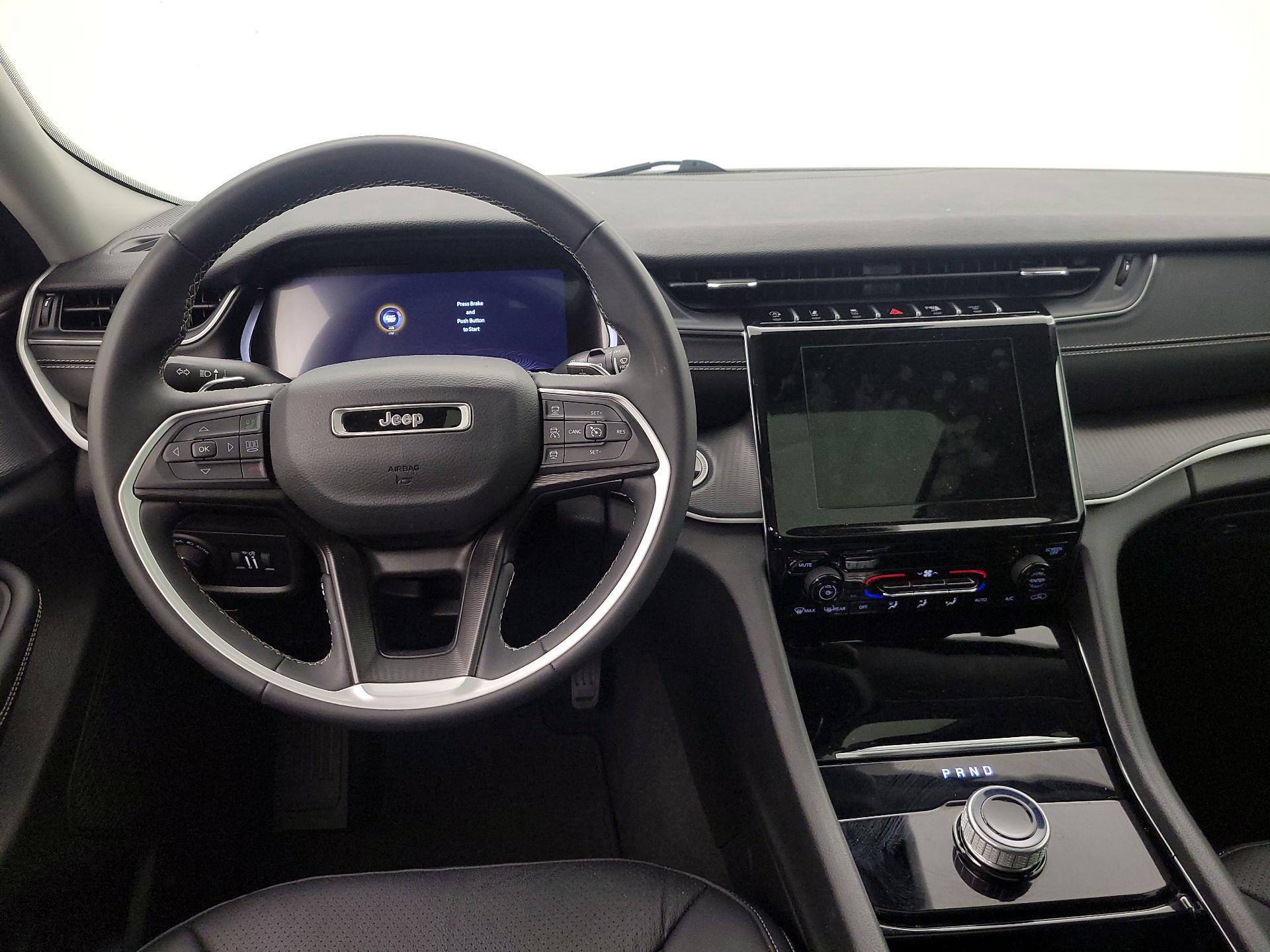 Thumbnail: 2023 Jeep Grand Cherokee - 10