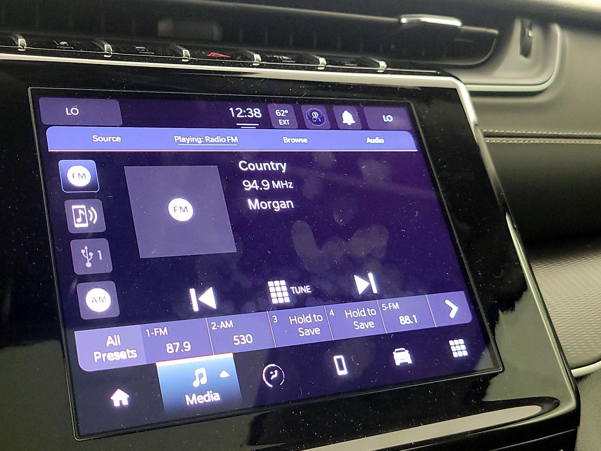 Thumbnail: 2023 Jeep Grand Cherokee - 15