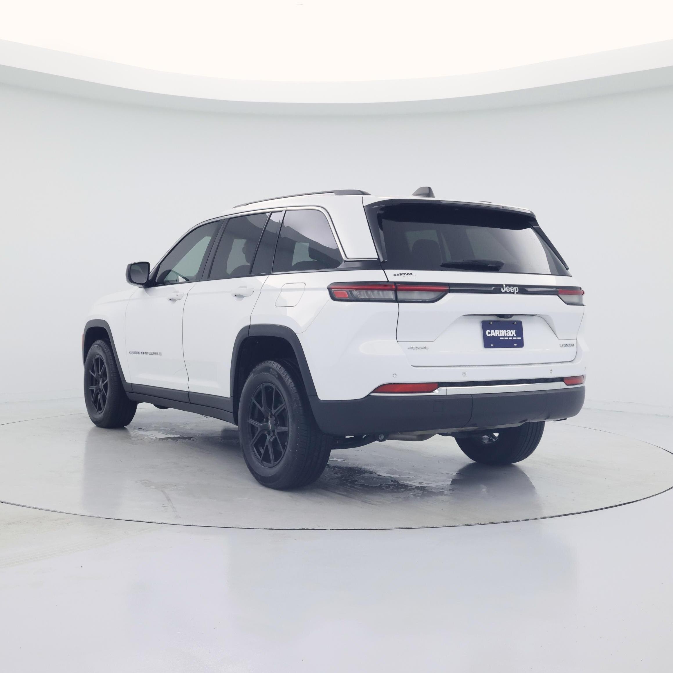 Thumbnail: 2023 Jeep Grand Cherokee - 2