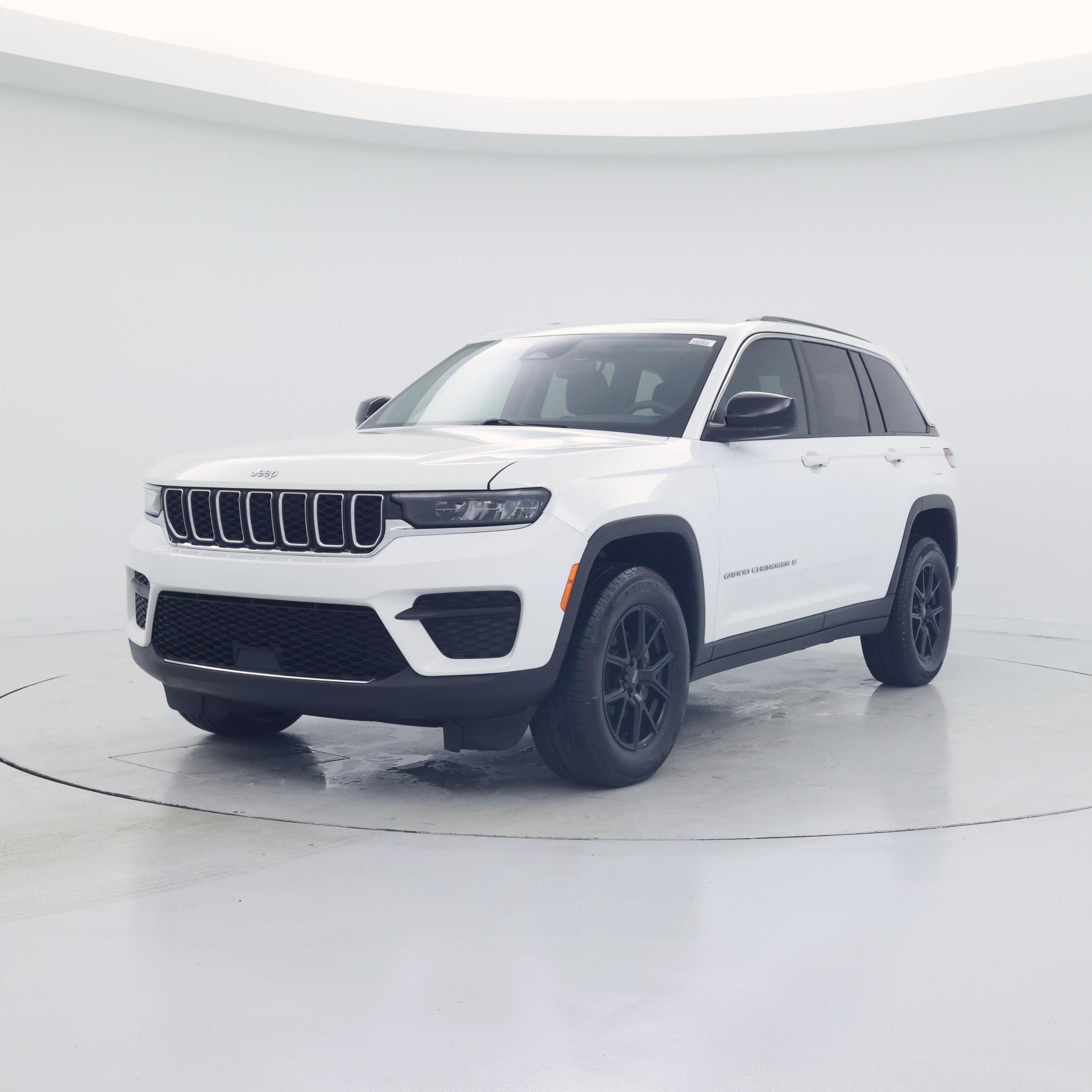 Thumbnail: 2023 Jeep Grand Cherokee - 4