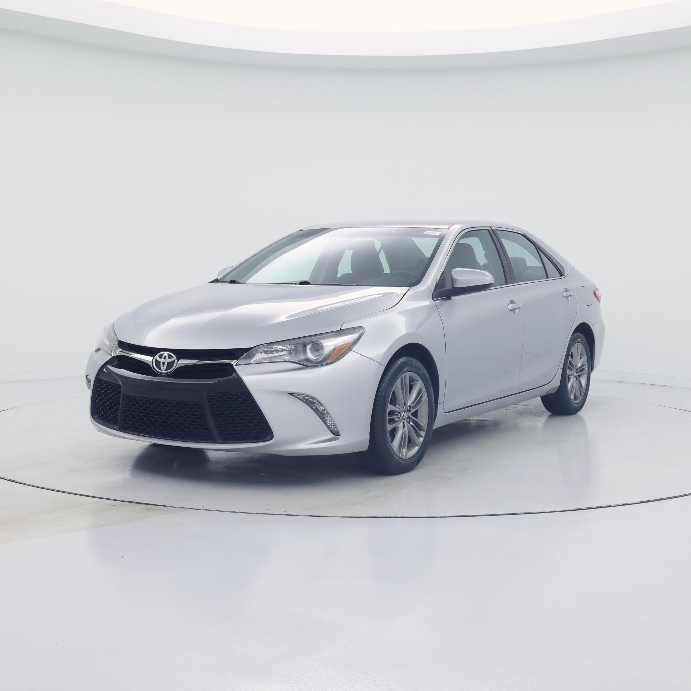 Thumbnail: 2017 Toyota Camry - 4