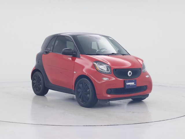 Red 2016 smart fortwo pure Hatchback Rear-Wheel Drive Automatic