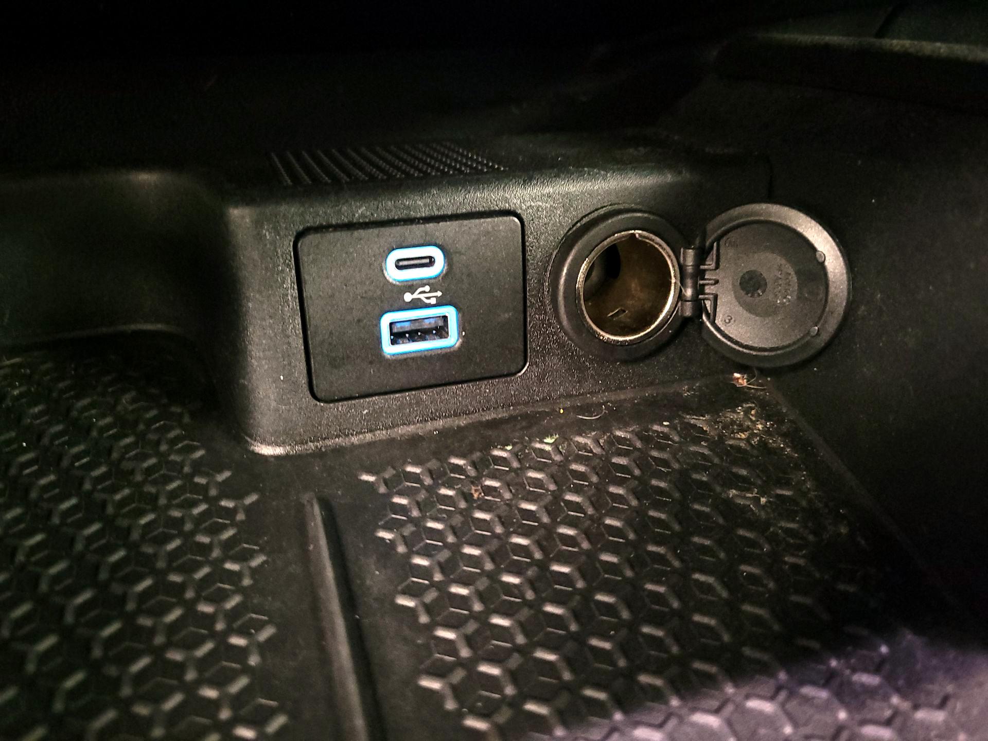 Thumbnail: 2022 Ford Bronco Sport - 18