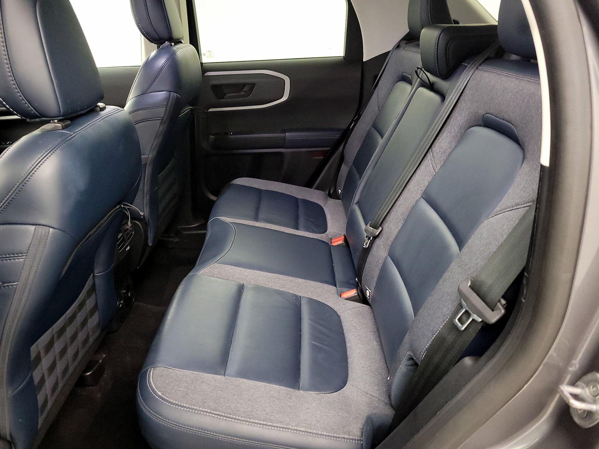 Thumbnail: 2022 Ford Bronco Sport - 19