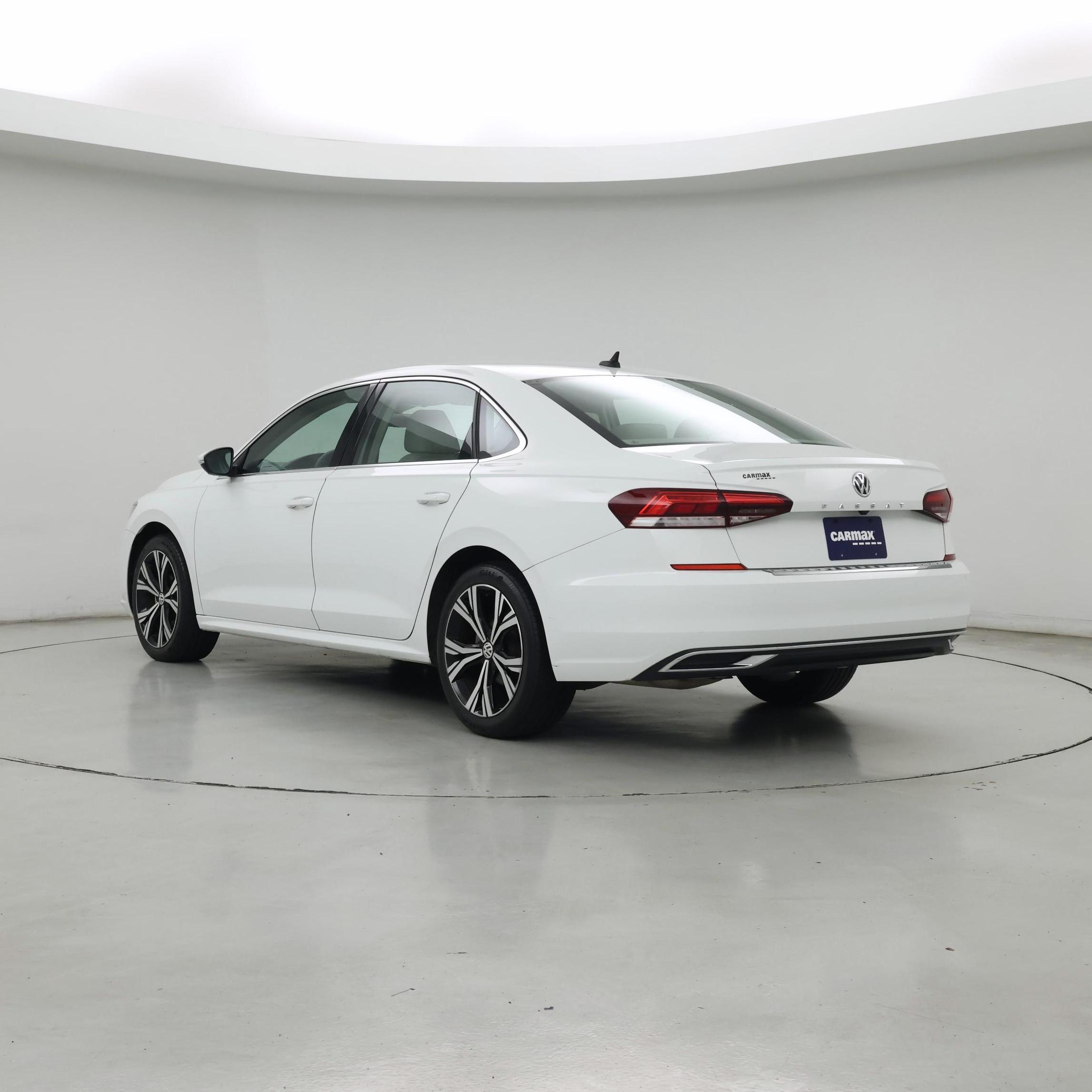 Thumbnail: 2021 Volkswagen Passat - 2