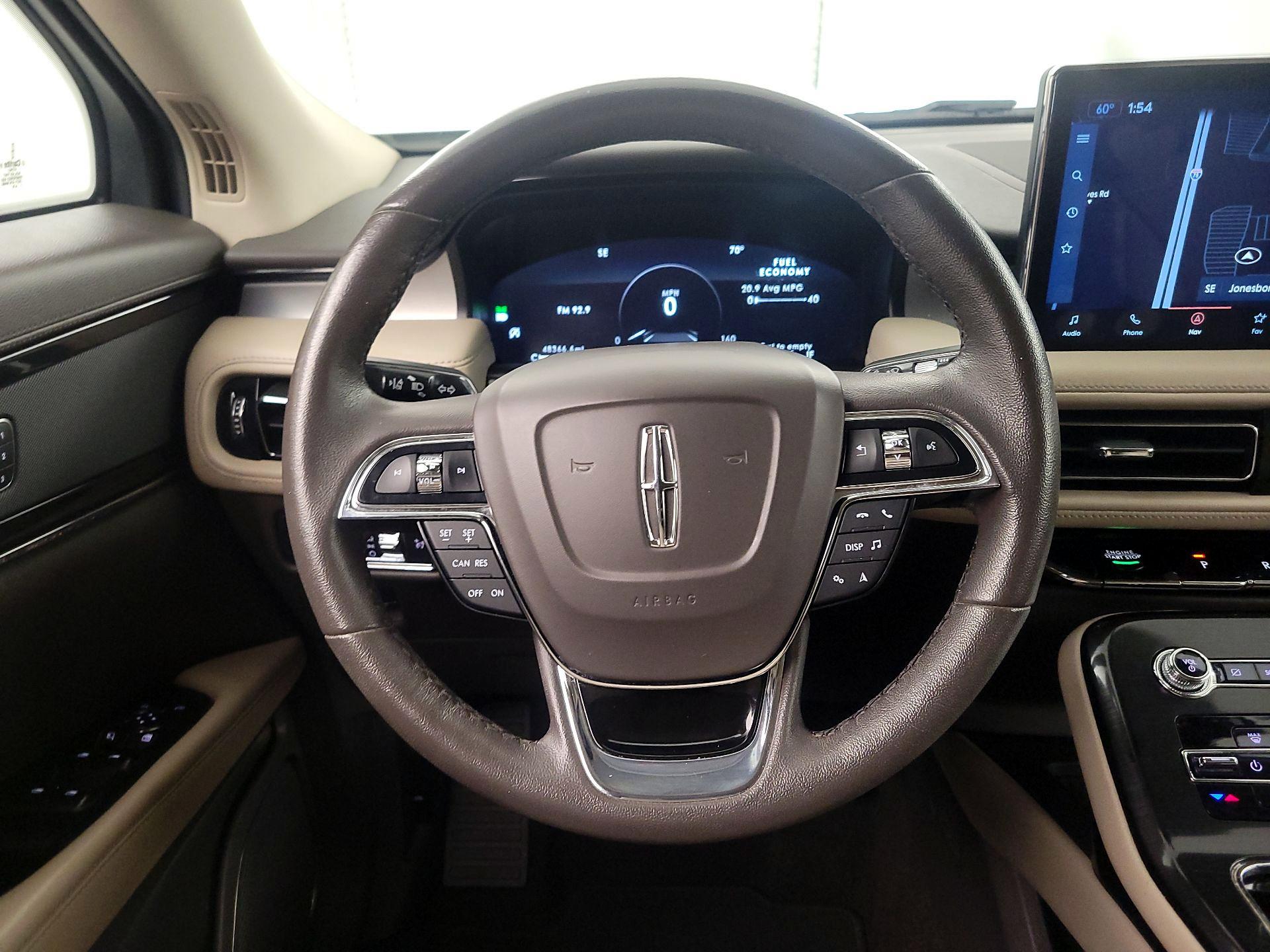 Thumbnail: 2022 Lincoln Nautilus - 10