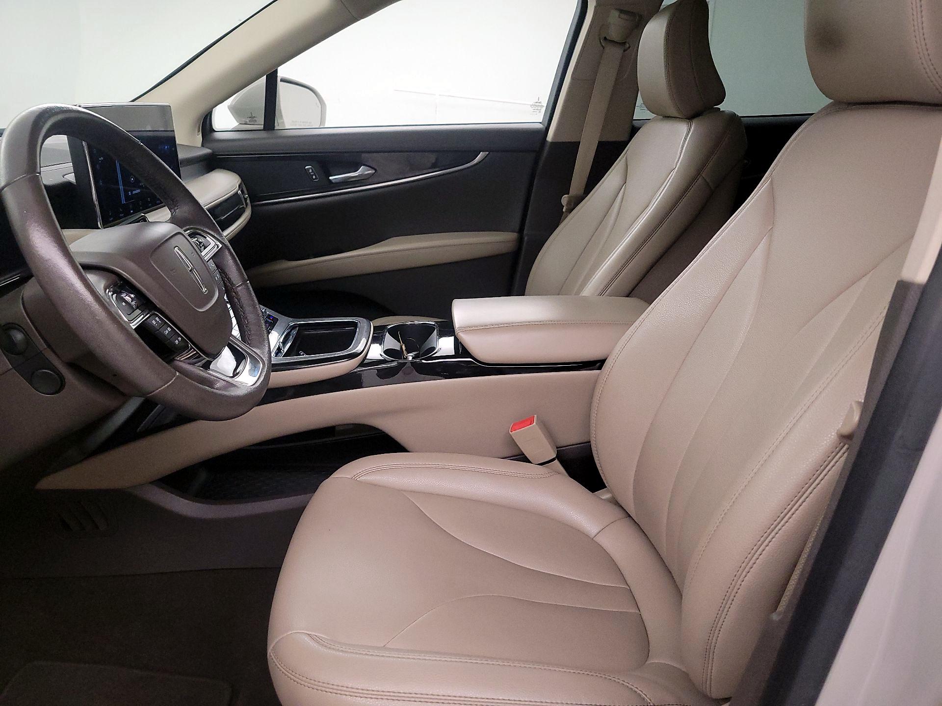 Thumbnail: 2022 Lincoln Nautilus - 11