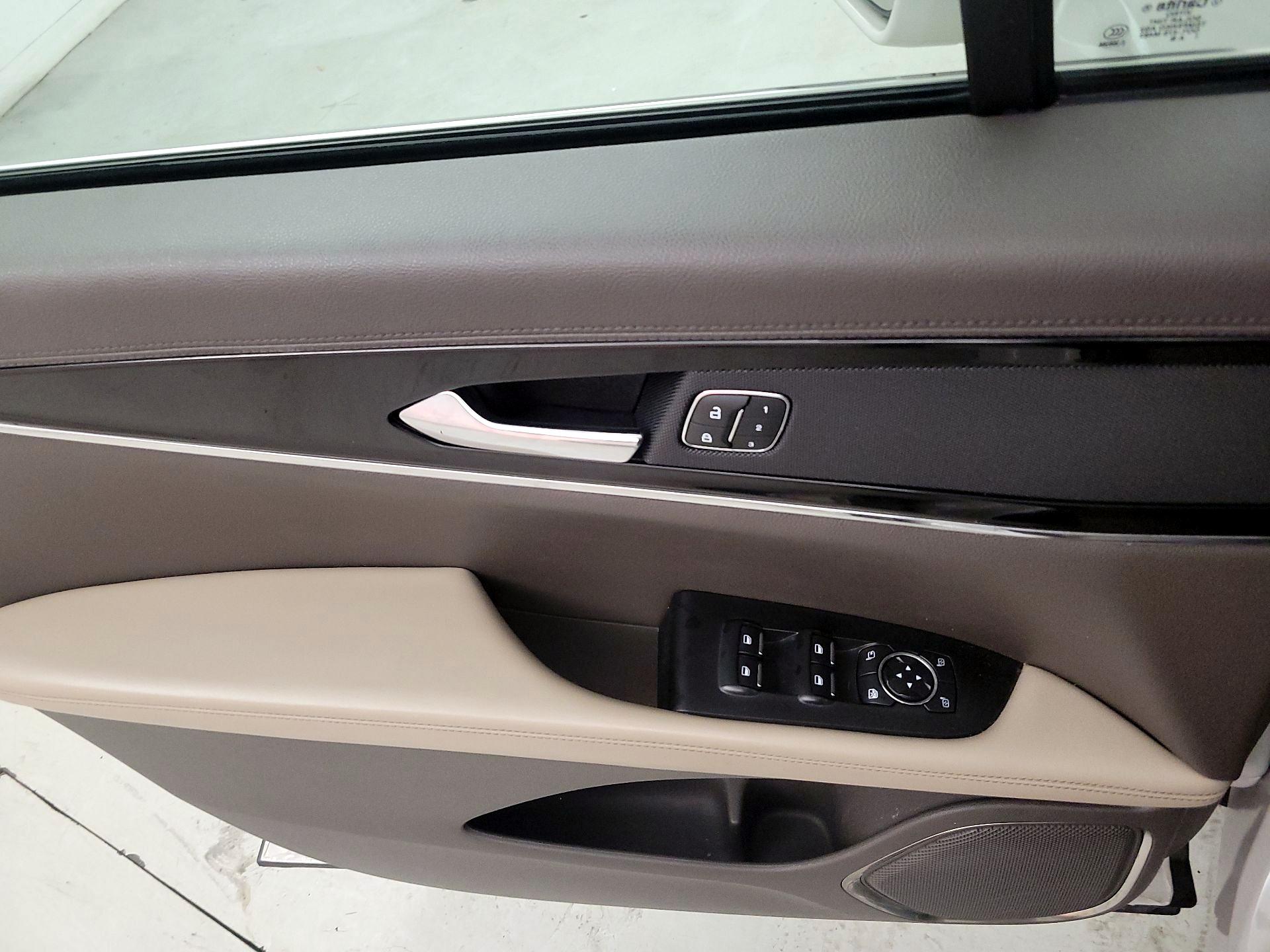 Thumbnail: 2022 Lincoln Nautilus - 12