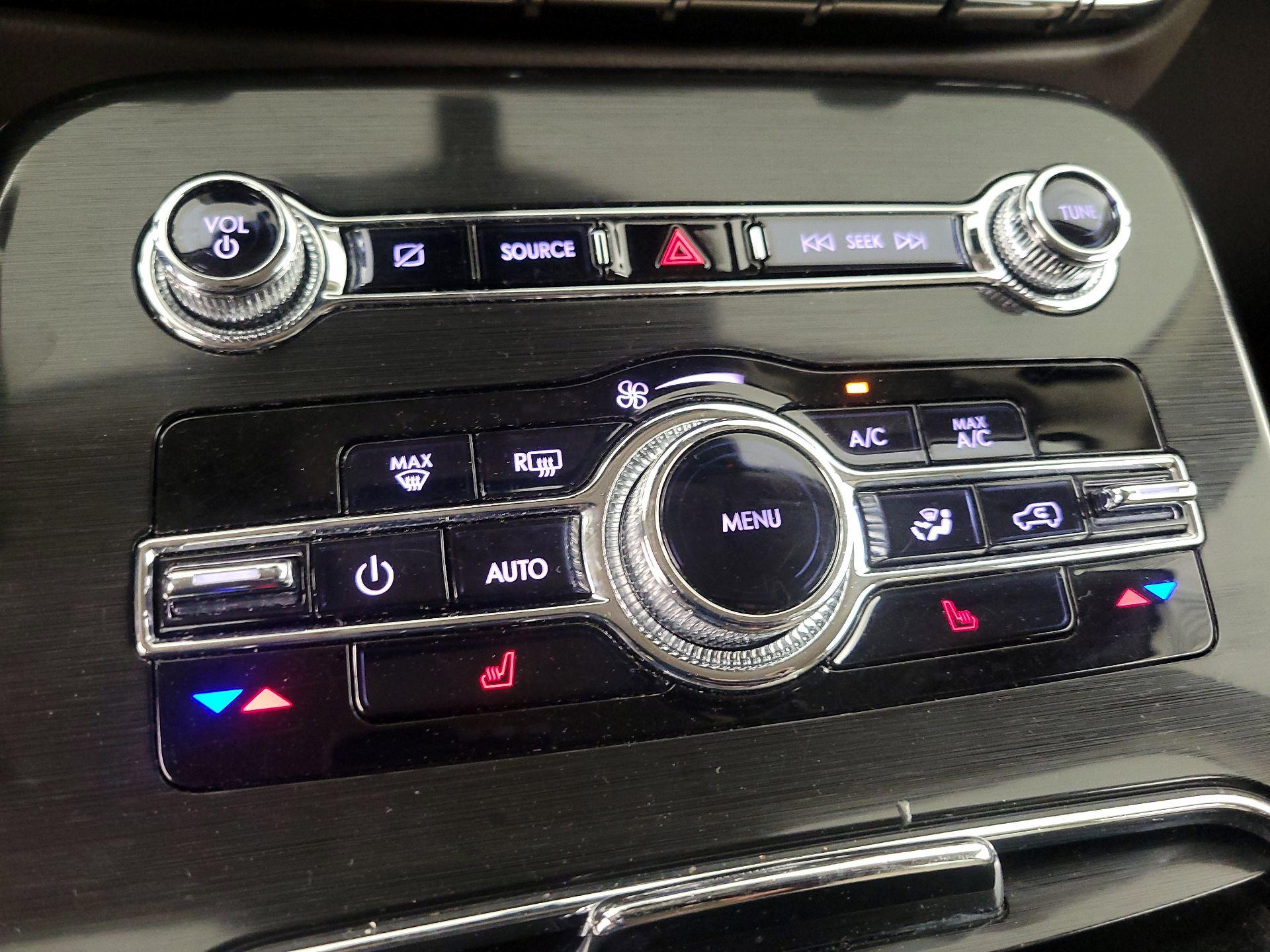 Thumbnail: 2022 Lincoln Nautilus - 17