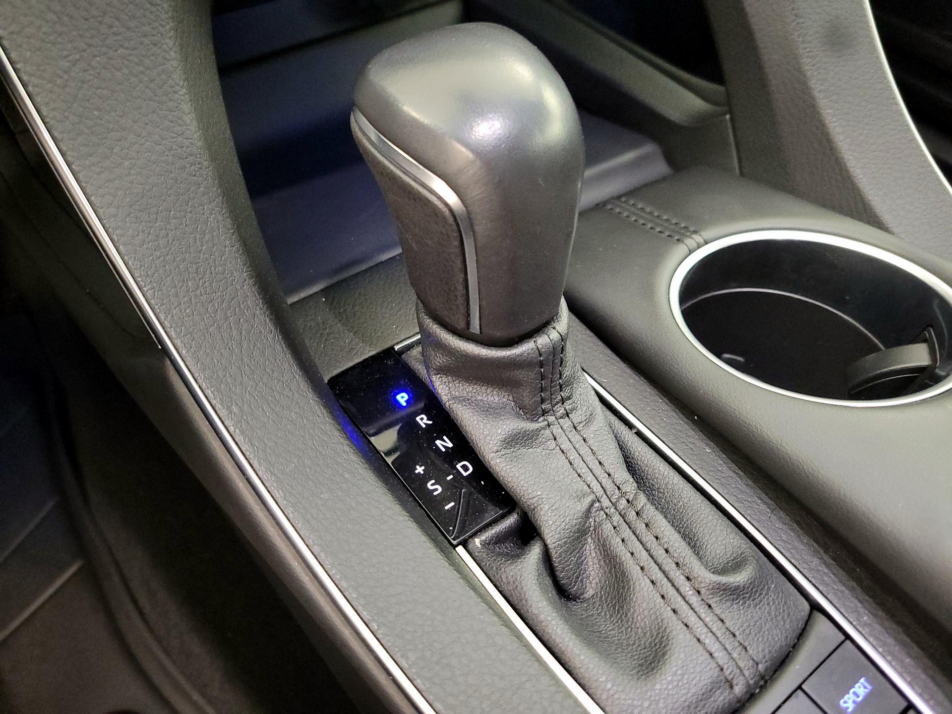 Thumbnail: 2022 Toyota Avalon - 17