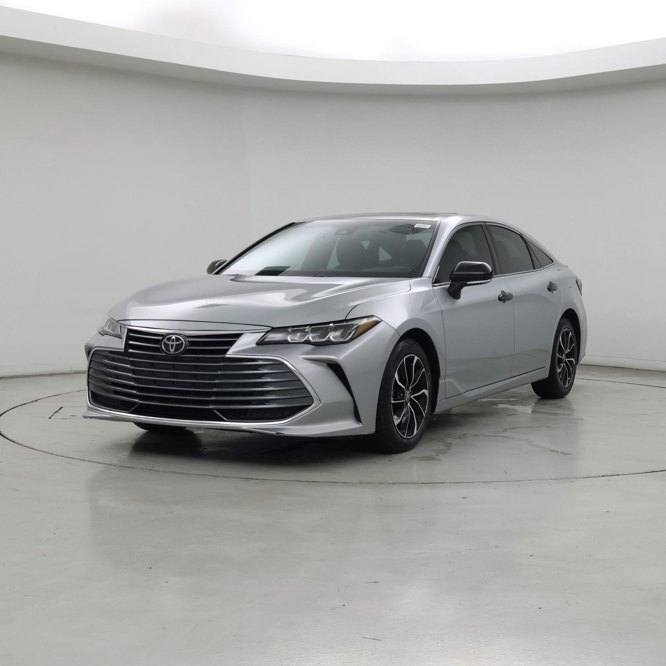 Thumbnail: 2022 Toyota Avalon - 4