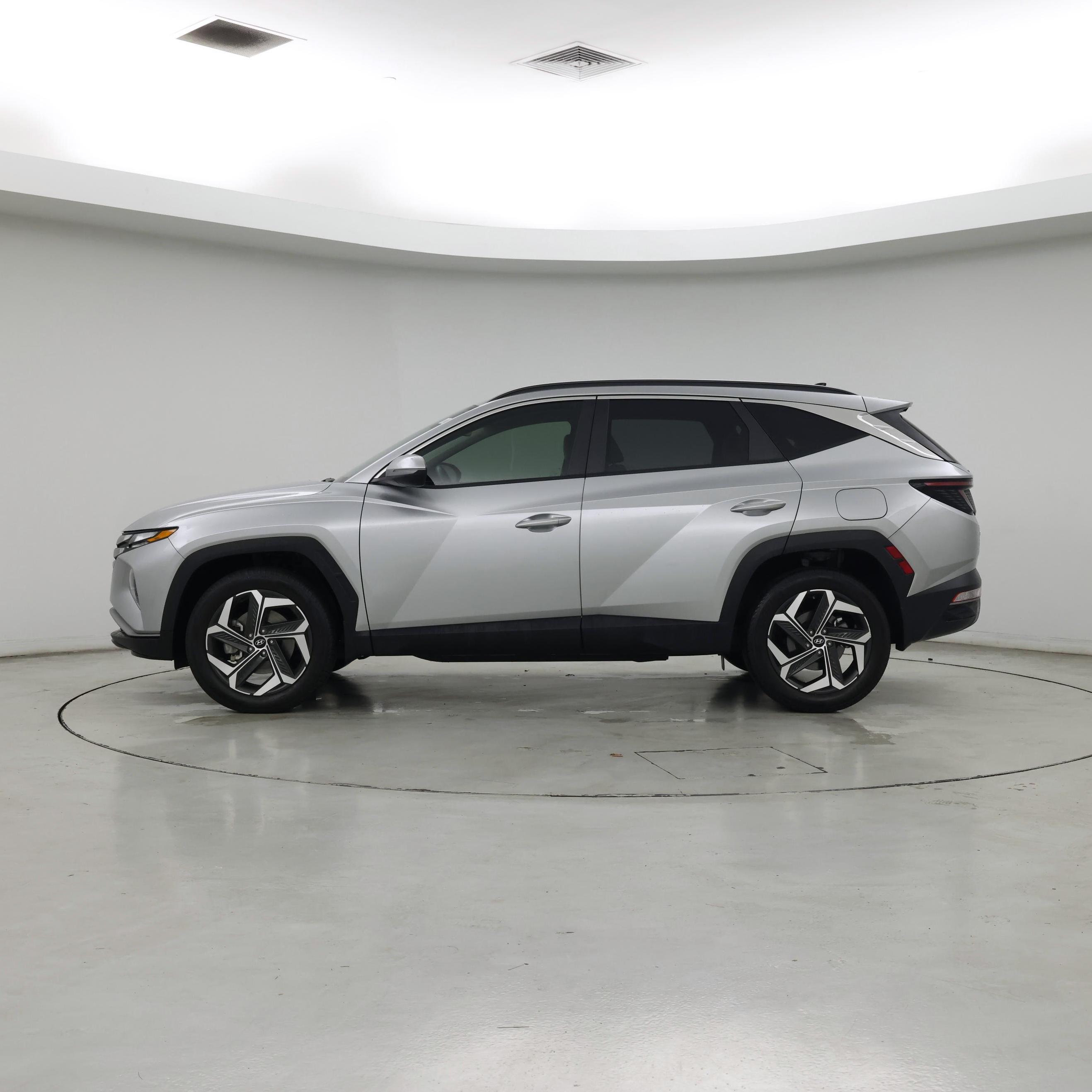 Thumbnail: 2023 Hyundai Tucson - 3