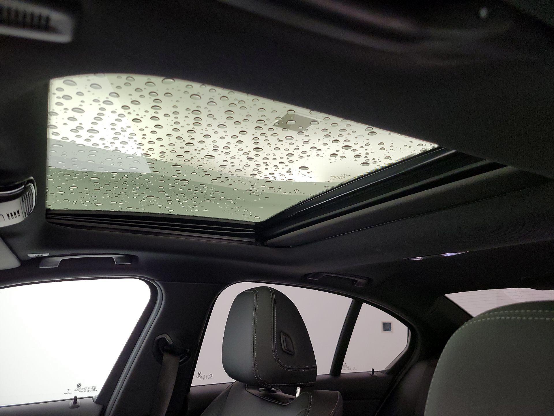 Thumbnail: 2024 BMW 3 Series - 20