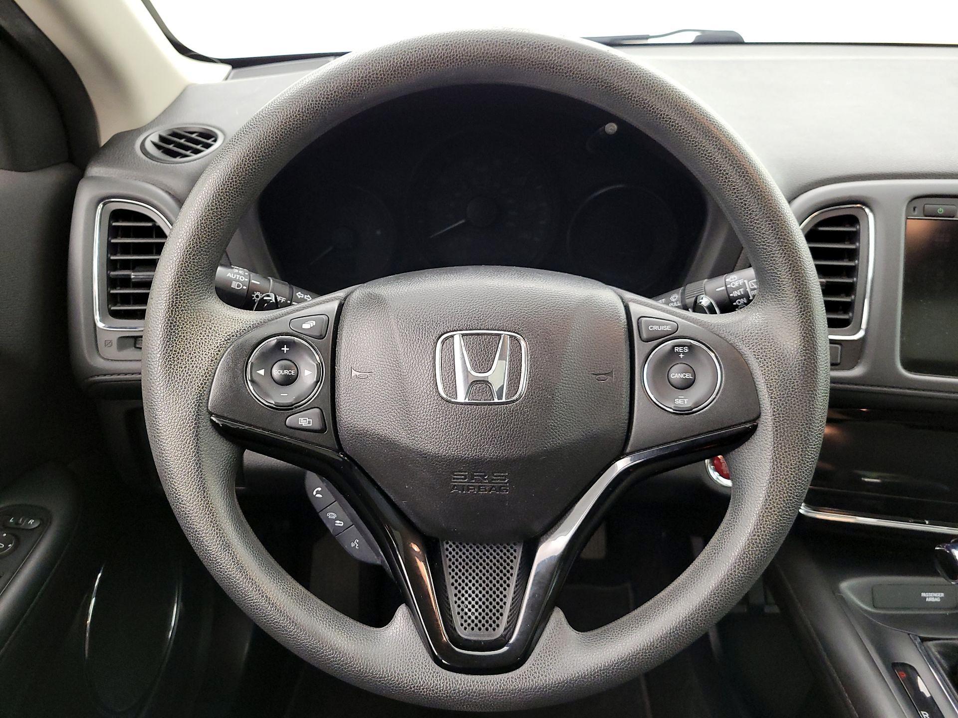 Thumbnail: 2017 Honda HR-V - 10