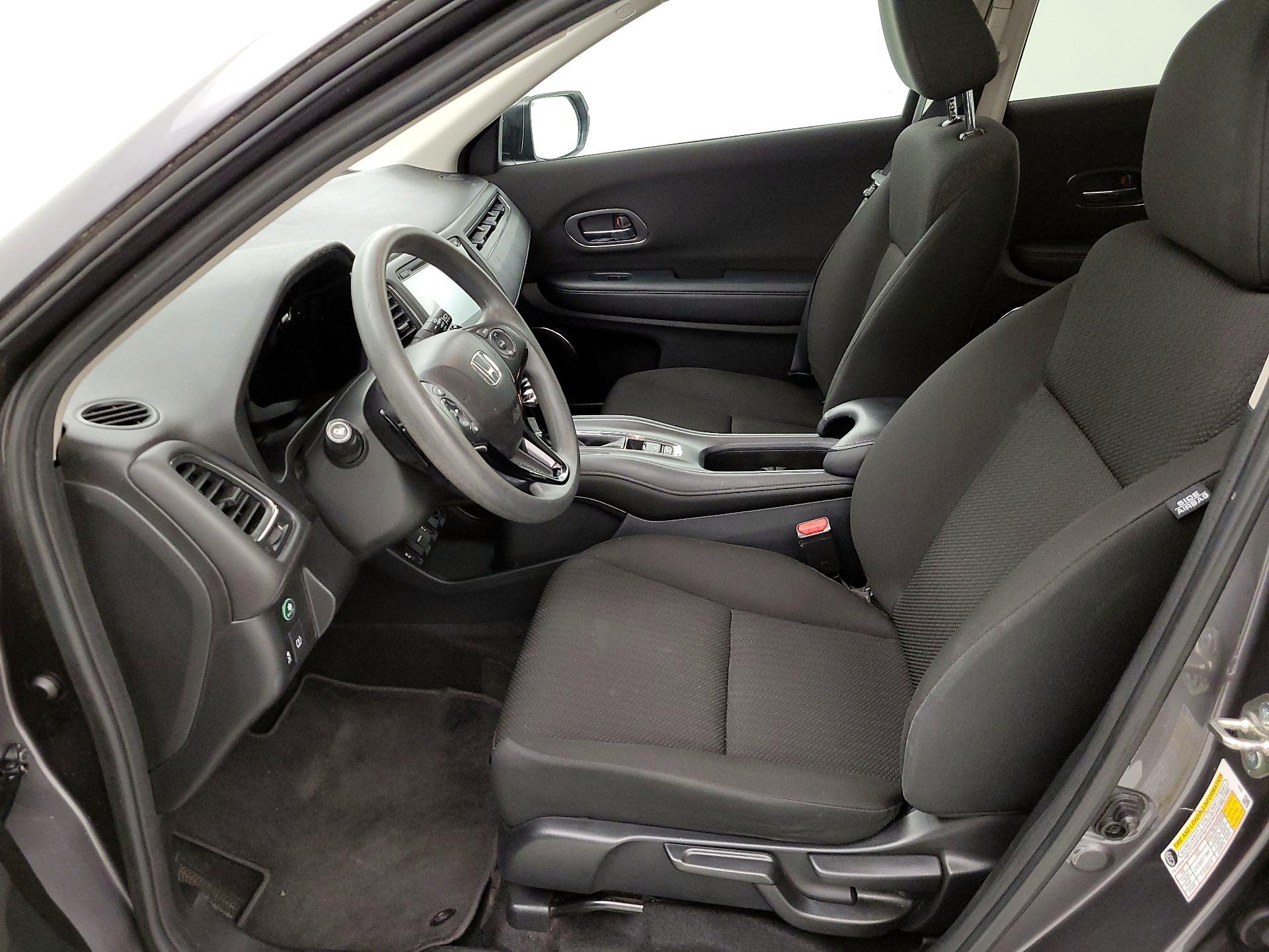 Thumbnail: 2017 Honda HR-V - 11