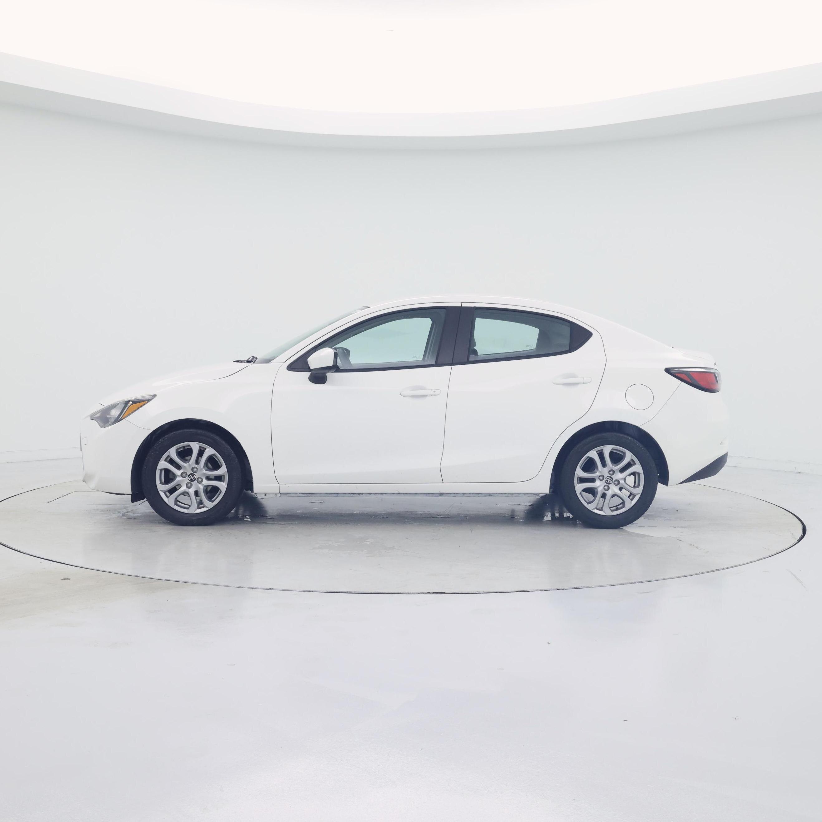 Thumbnail: 2016 Scion iA - 3