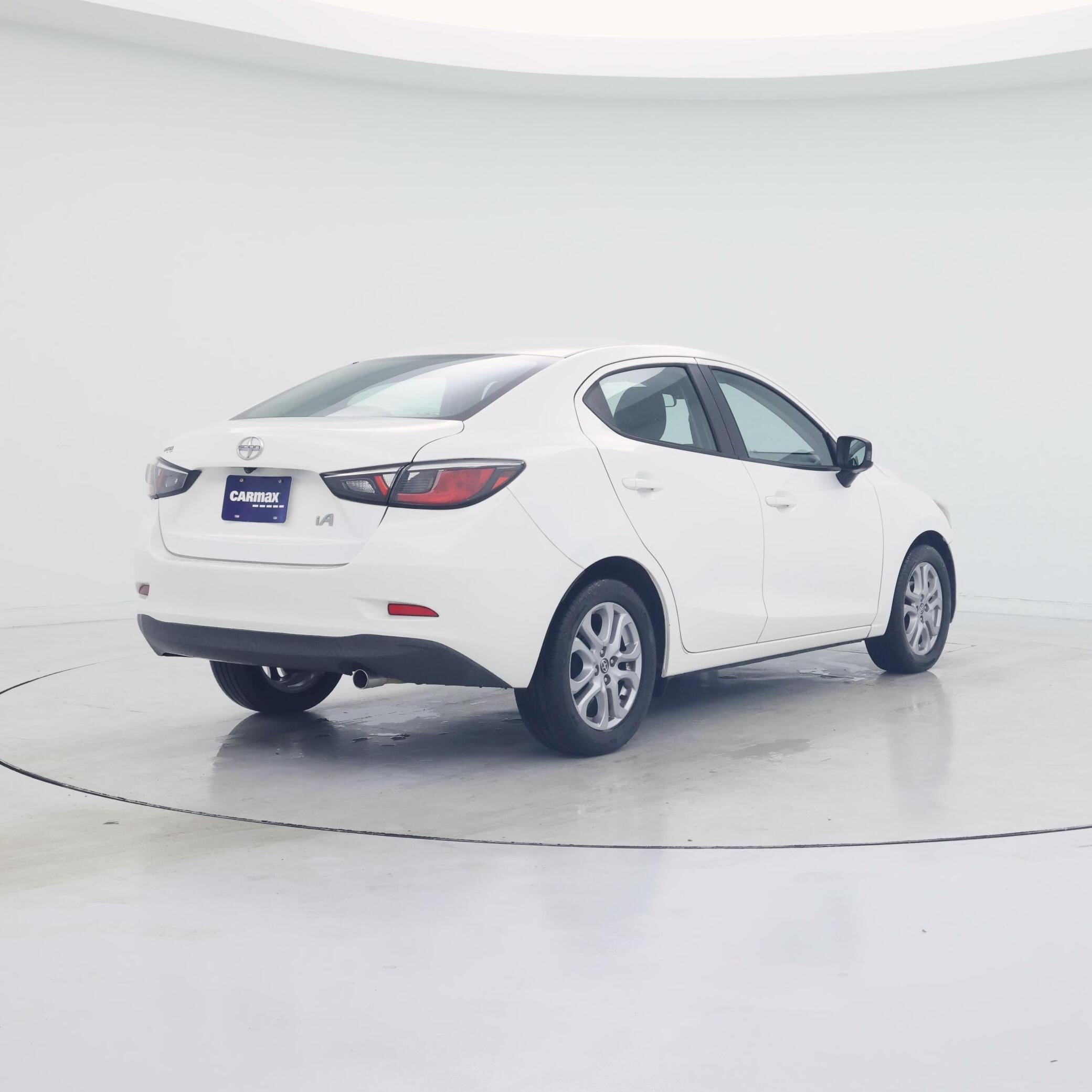 Thumbnail: 2016 Scion iA - 8