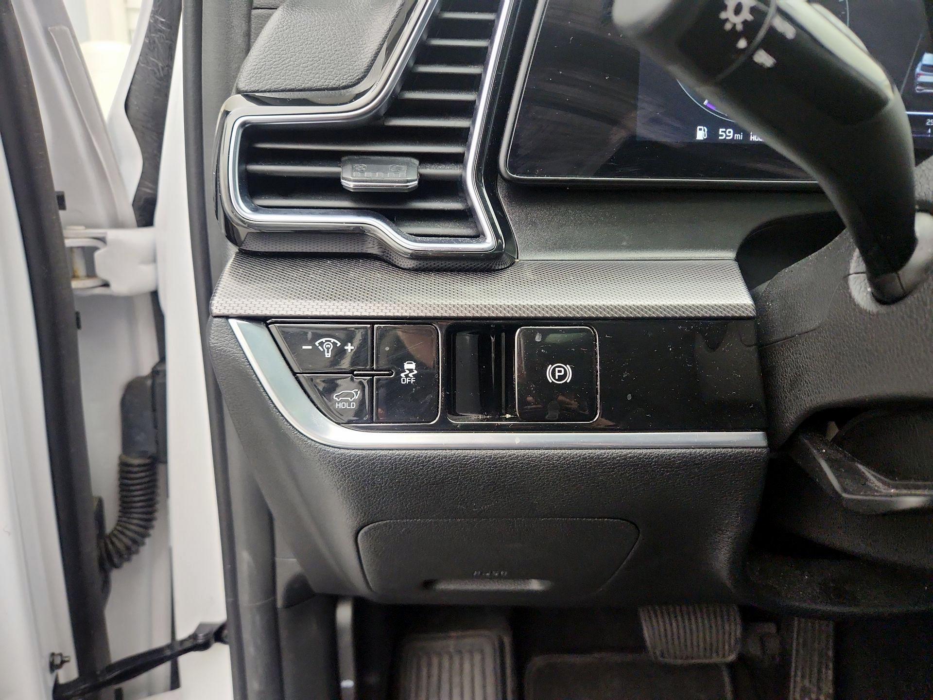 Thumbnail: 2023 Kia Sportage - 13