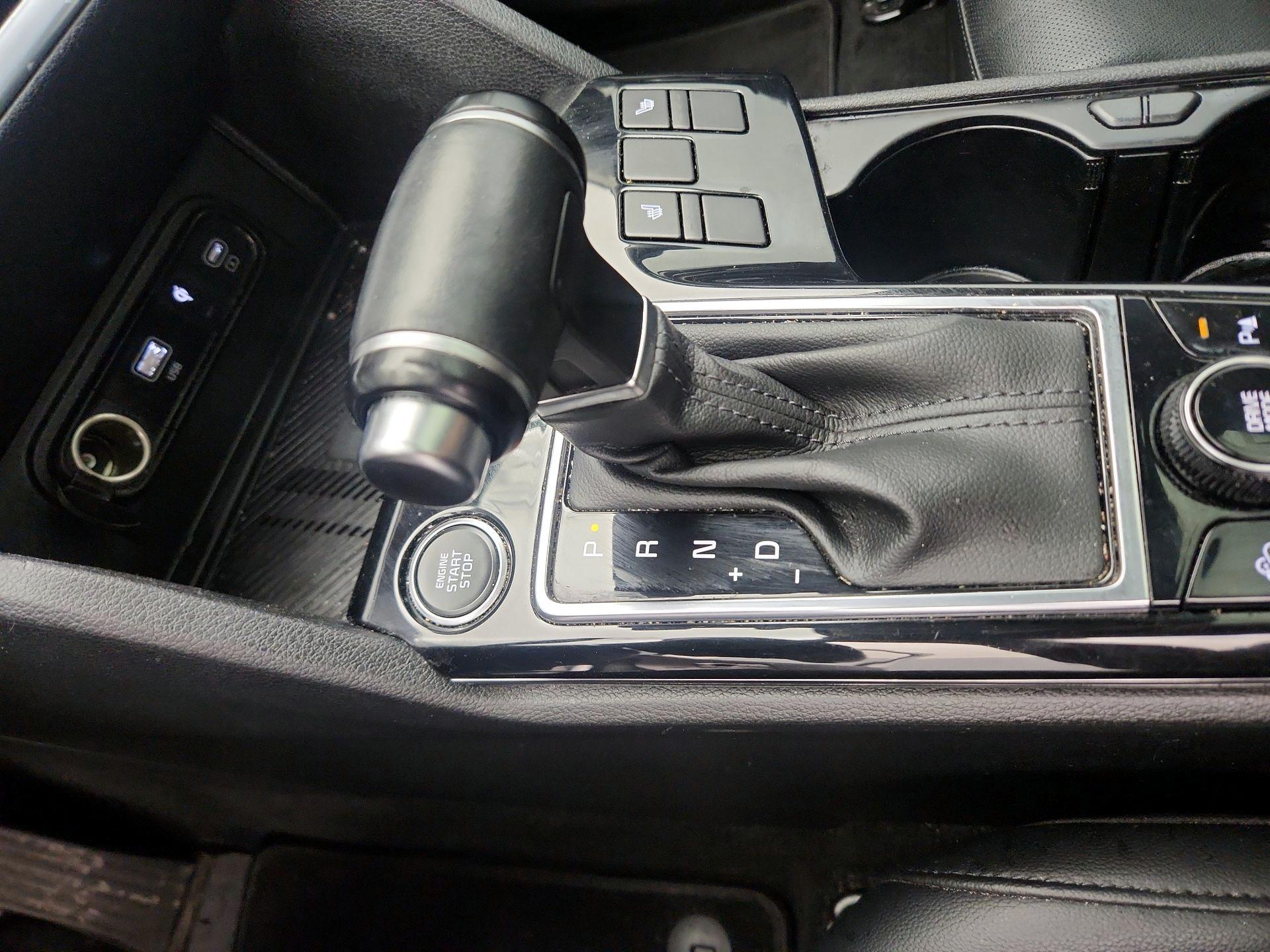 Thumbnail: 2023 Kia Sportage - 18