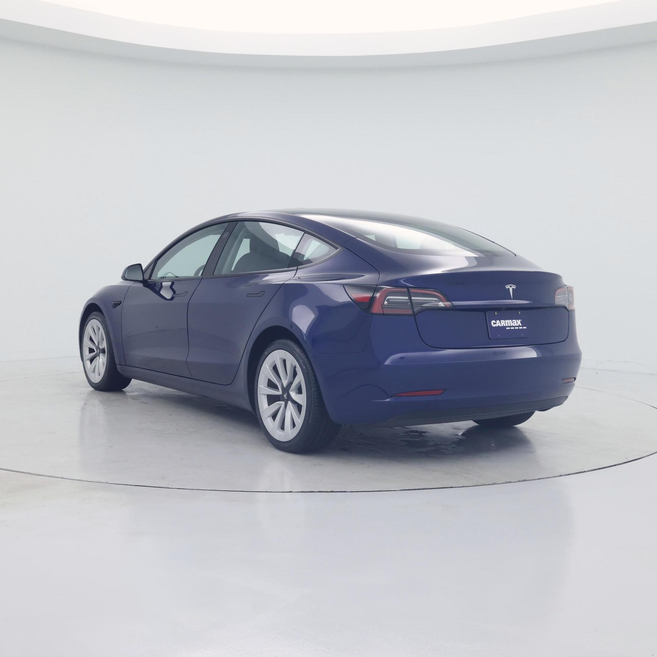 Thumbnail: 2023 Tesla Model 3 - 2