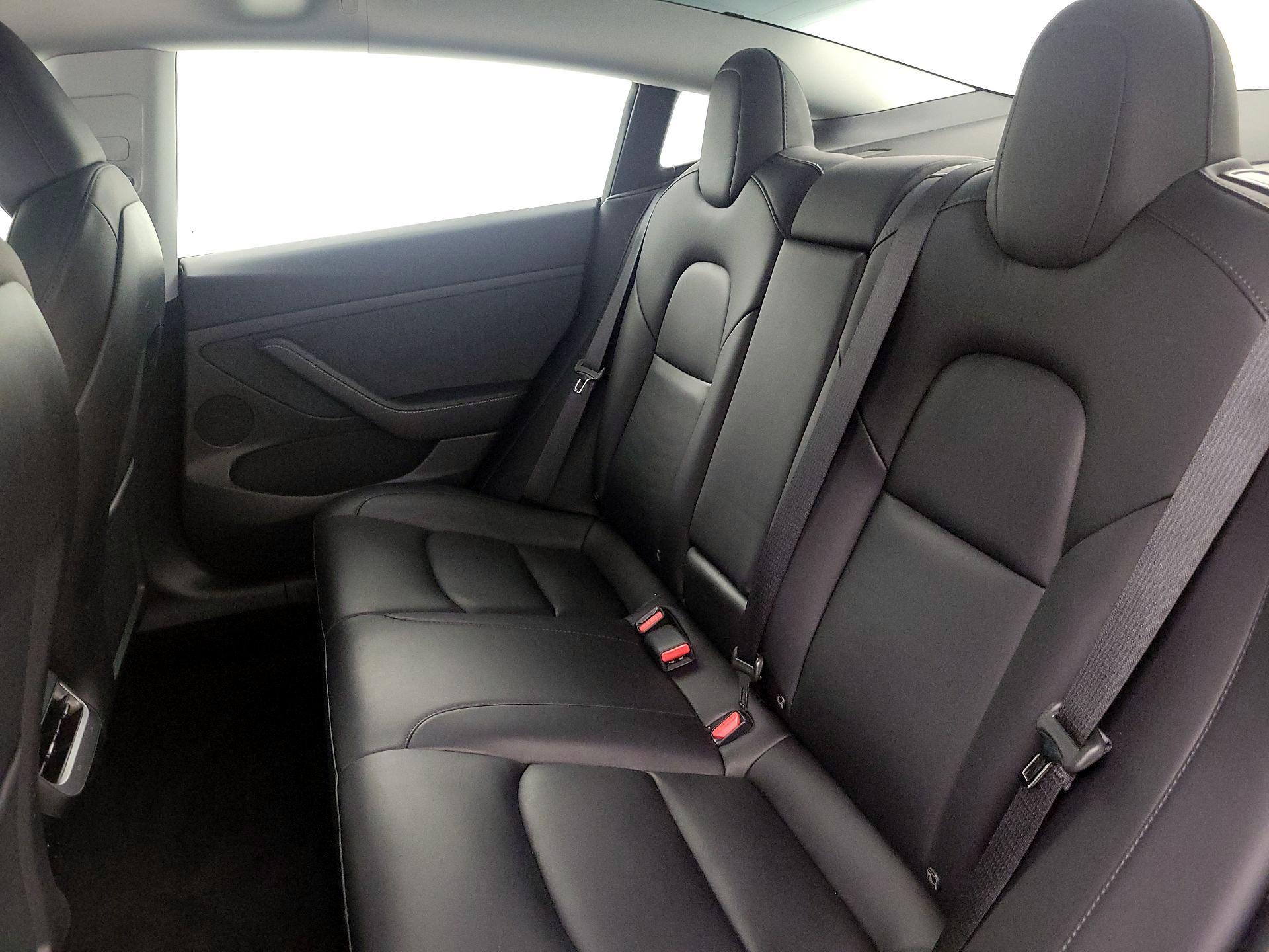 Thumbnail: 2023 Tesla Model 3 - 19