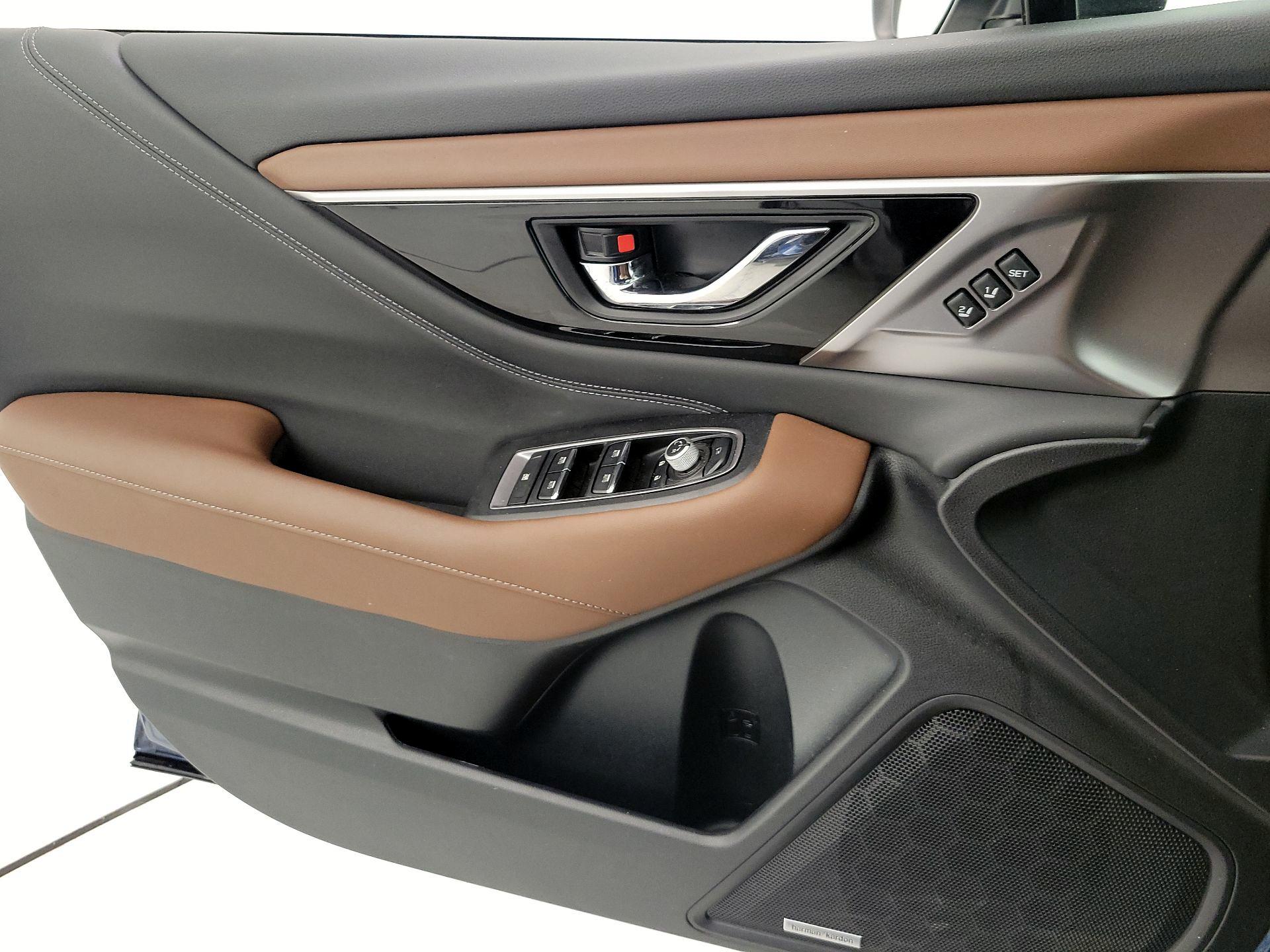 Thumbnail: 2022 Subaru Outback - 12