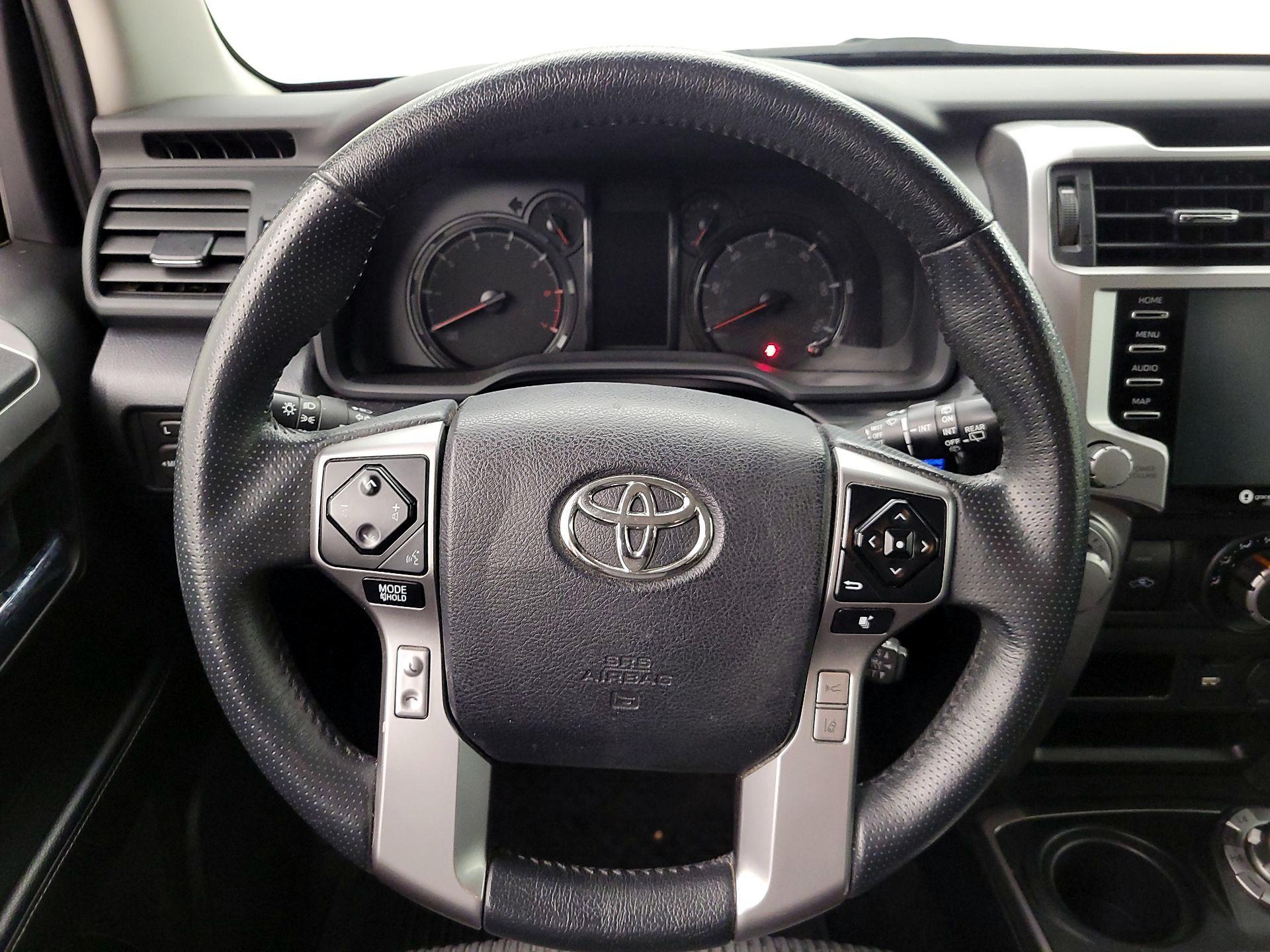 Thumbnail: 2022 Toyota 4Runner - 10