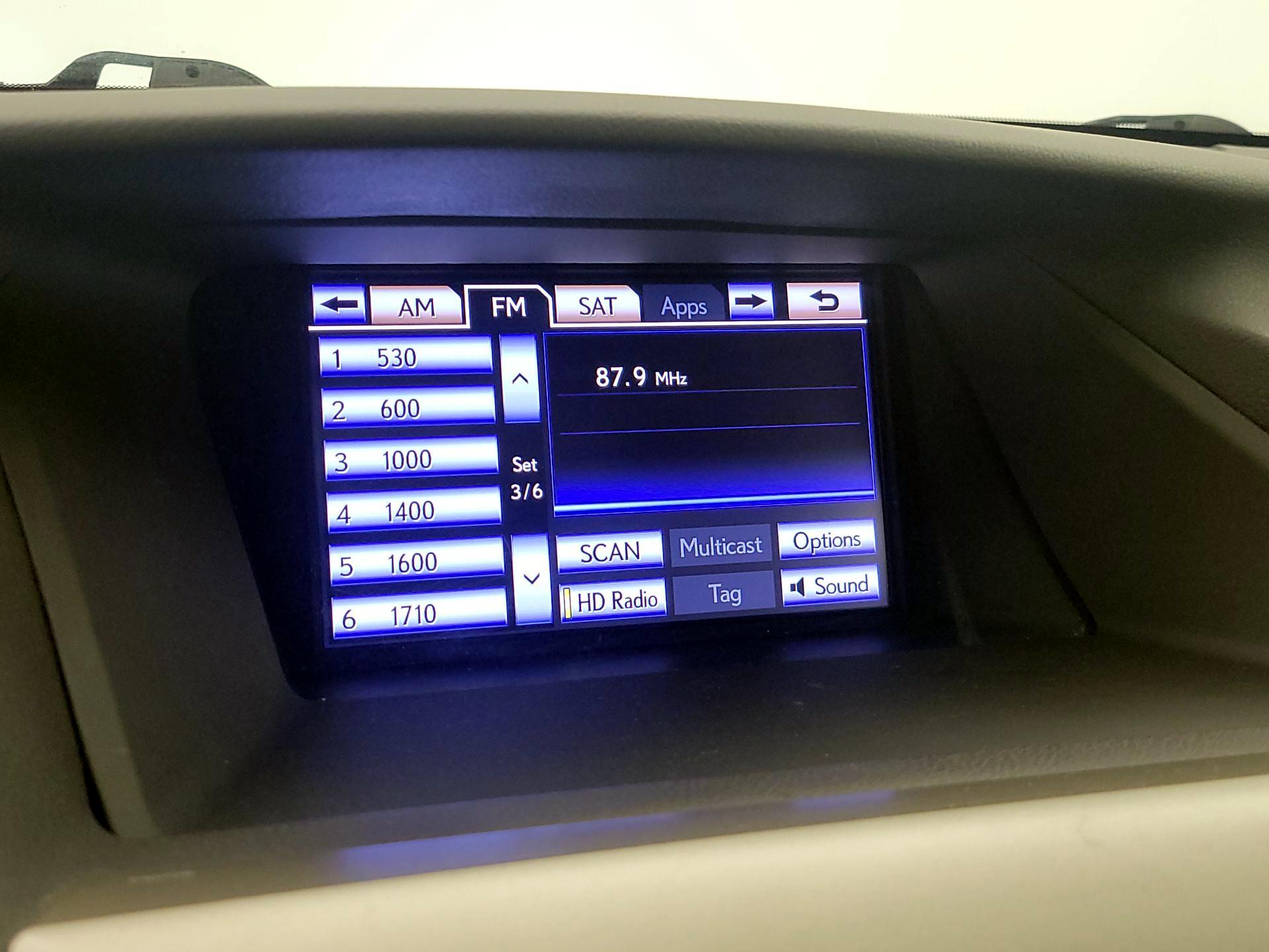 Thumbnail: 2014 Lexus RX - 16