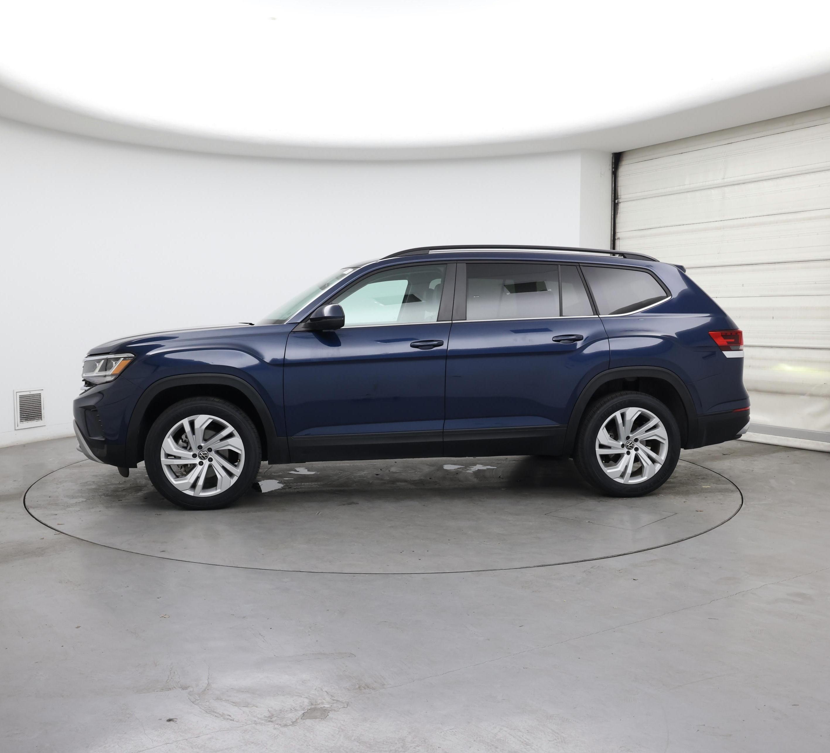 Thumbnail: 2023 Volkswagen Atlas - 3