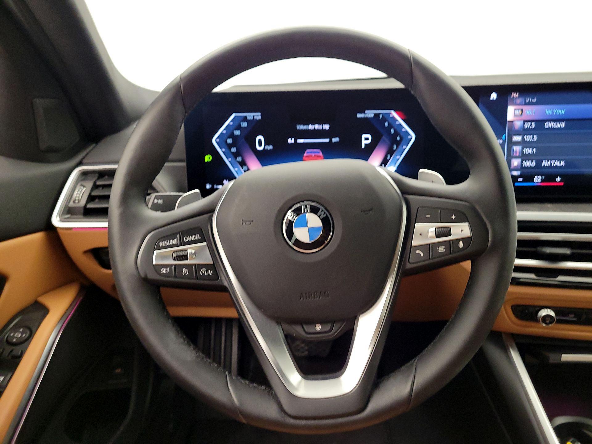 Thumbnail: 2024 BMW 3 Series - 10