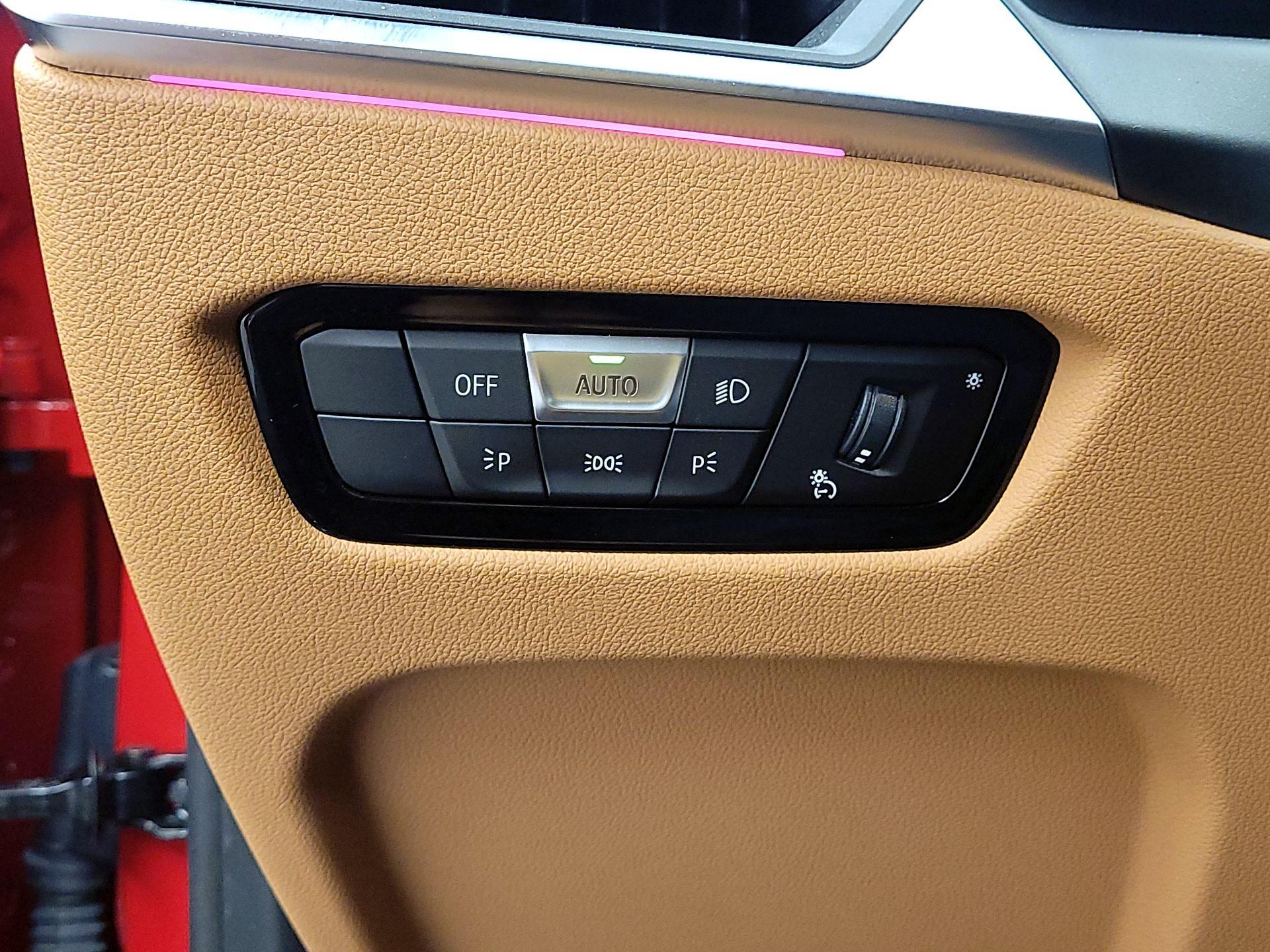 Thumbnail: 2024 BMW 3 Series - 13