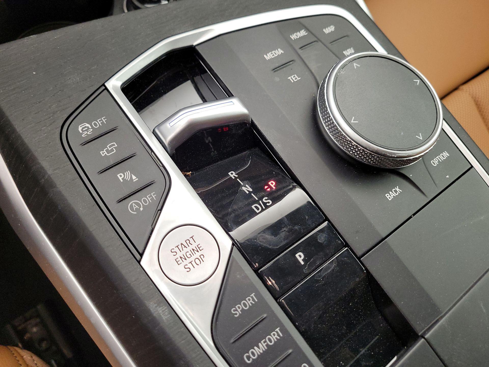 Thumbnail: 2024 BMW 3 Series - 17