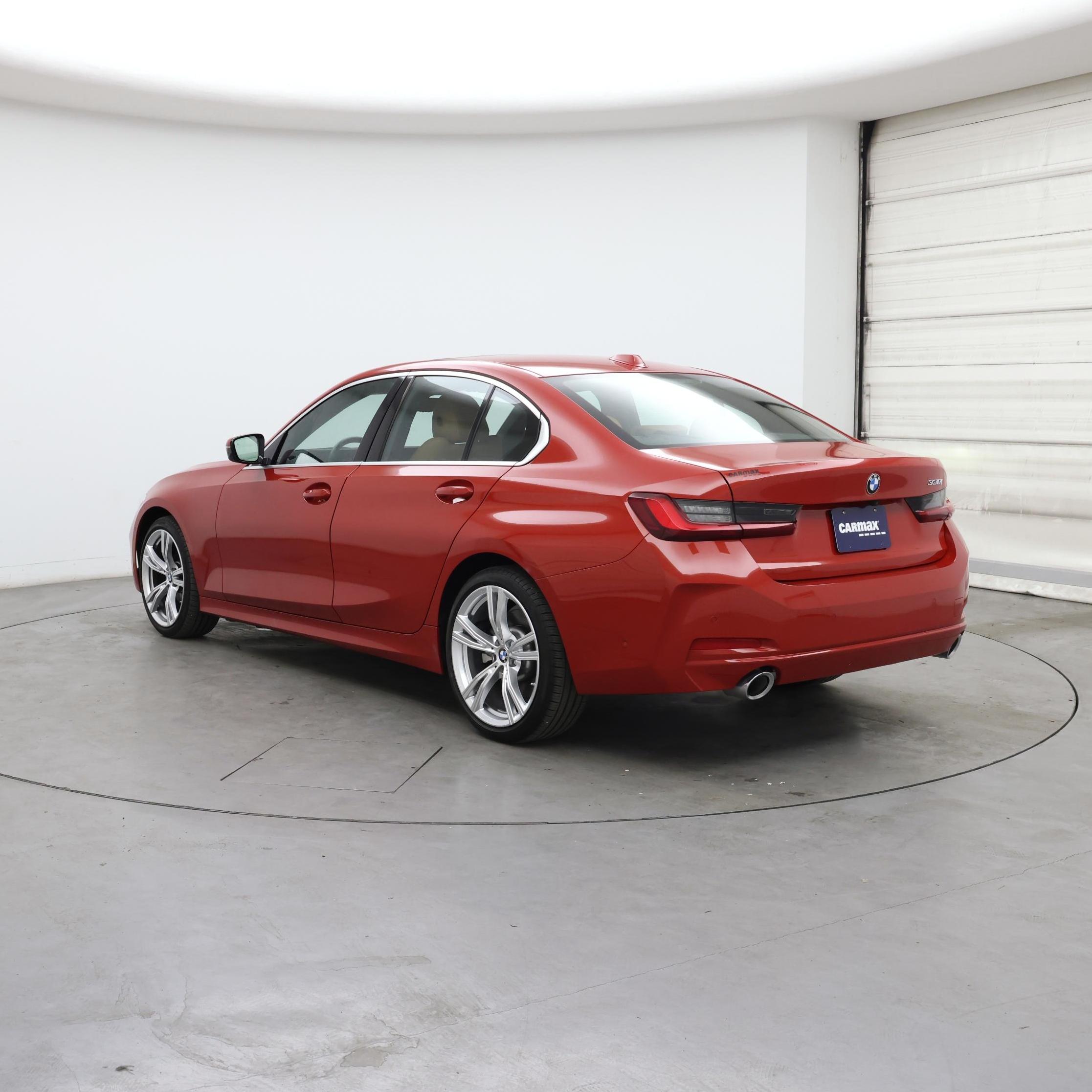 Thumbnail: 2024 BMW 3 Series - 2