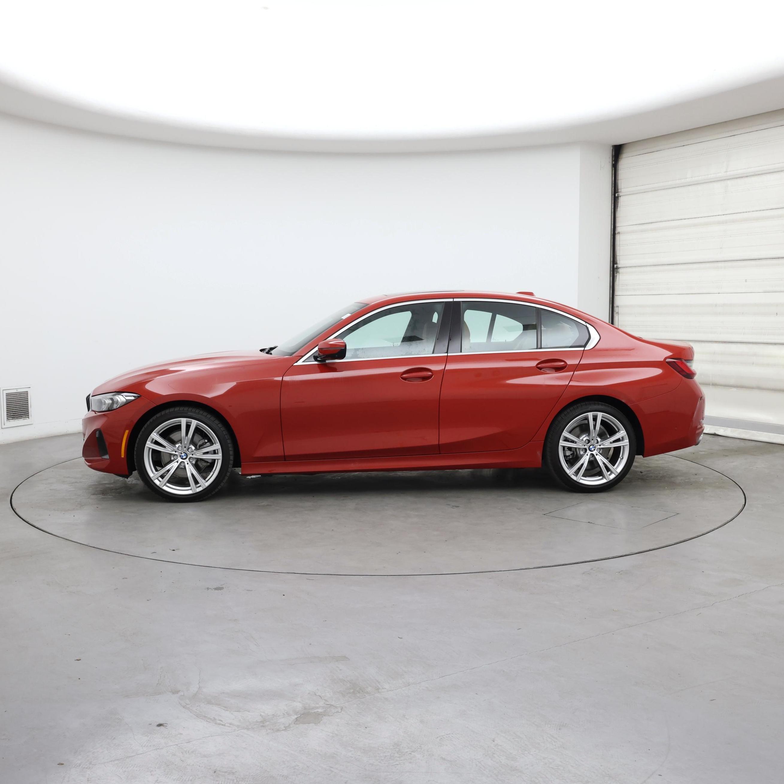 Thumbnail: 2024 BMW 3 Series - 3