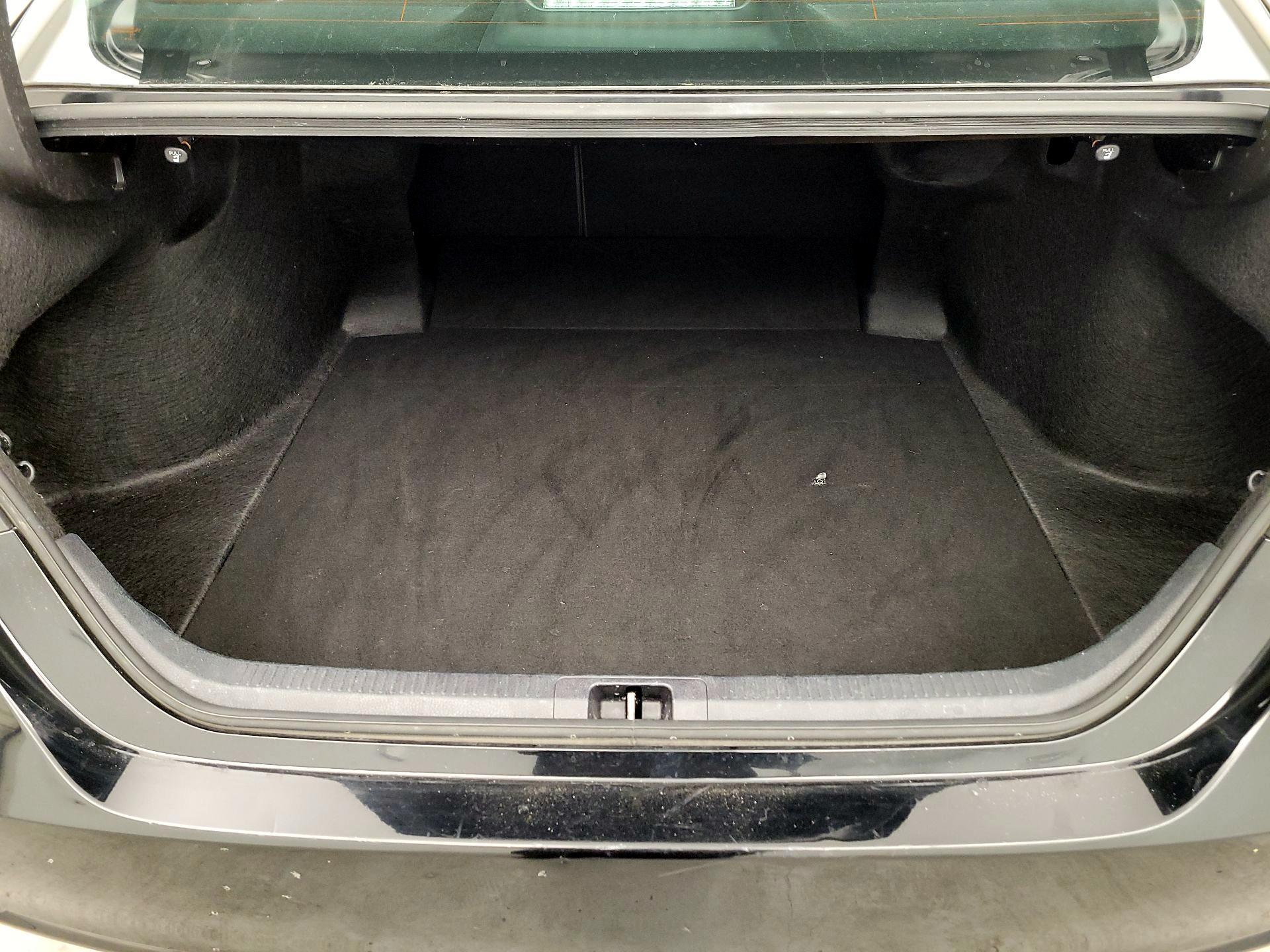 Thumbnail: 2024 Toyota Camry - 16