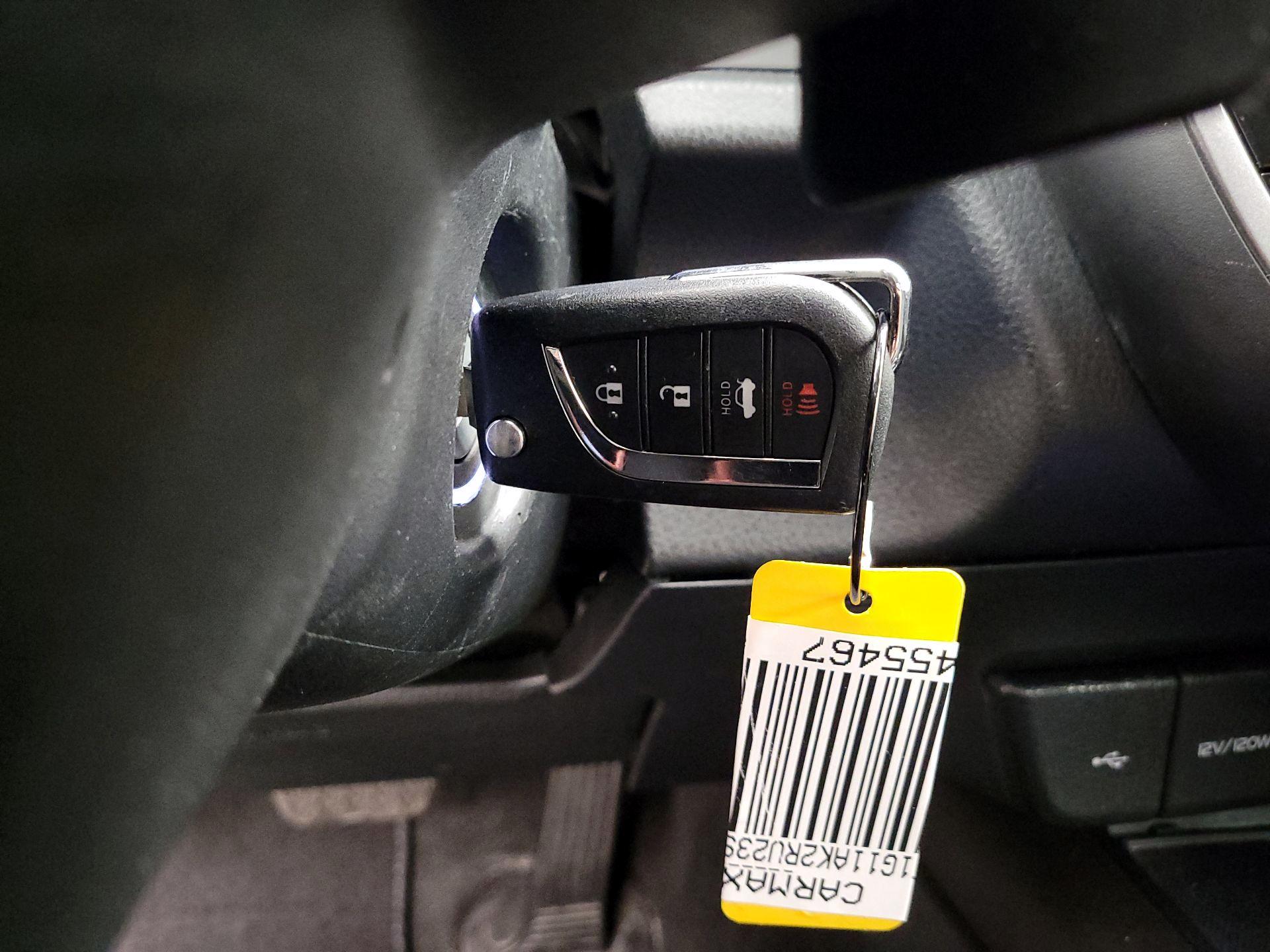 Thumbnail: 2024 Toyota Camry - 18