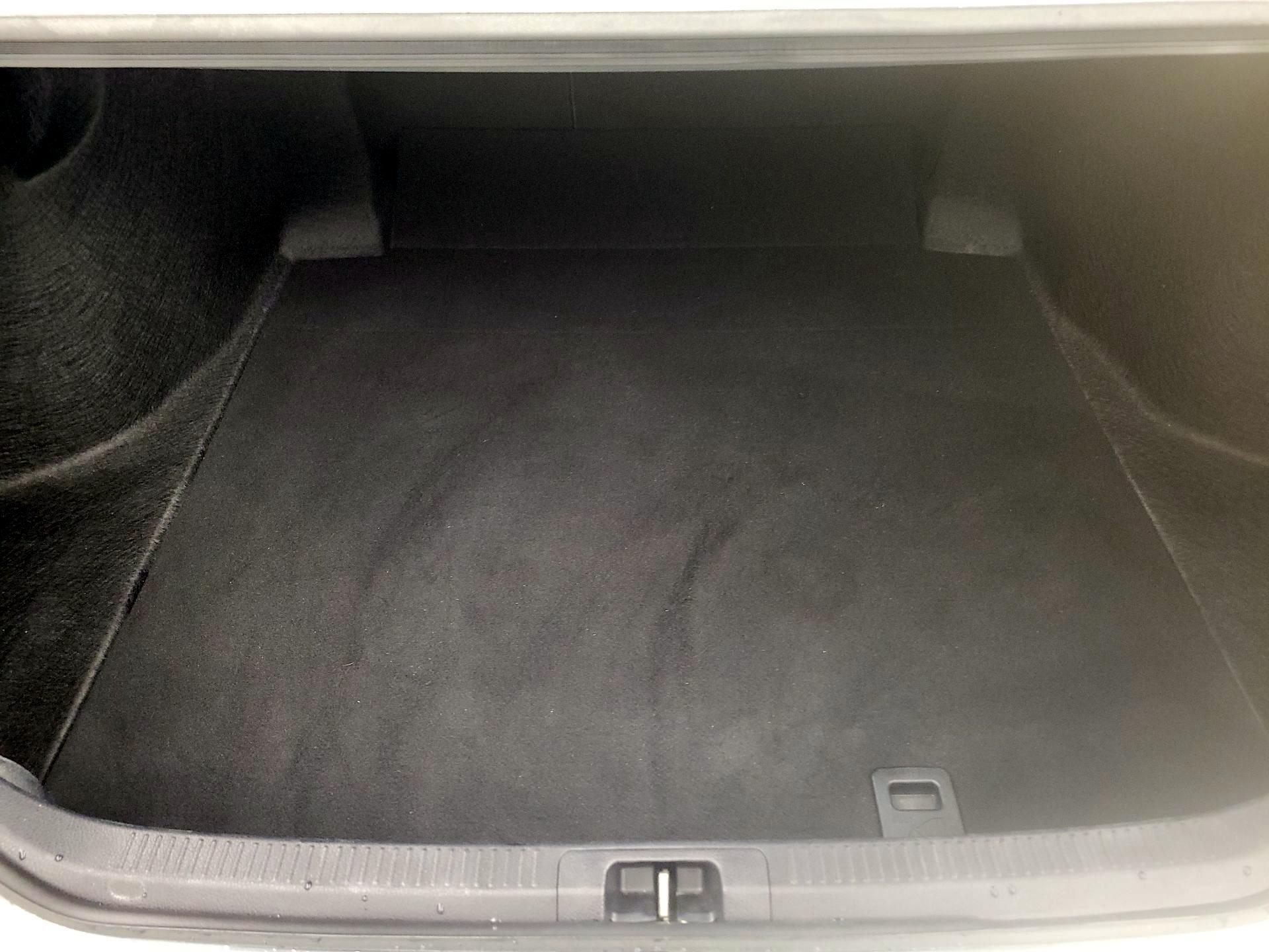 Thumbnail: 2023 Toyota Camry - 20