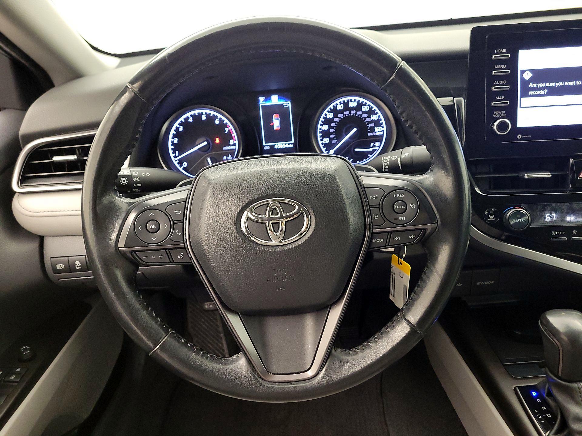 Thumbnail: 2023 Toyota Camry - 10