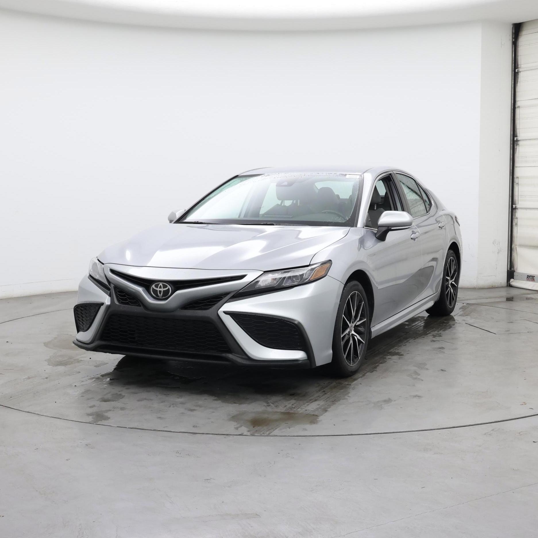 Thumbnail: 2023 Toyota Camry - 4