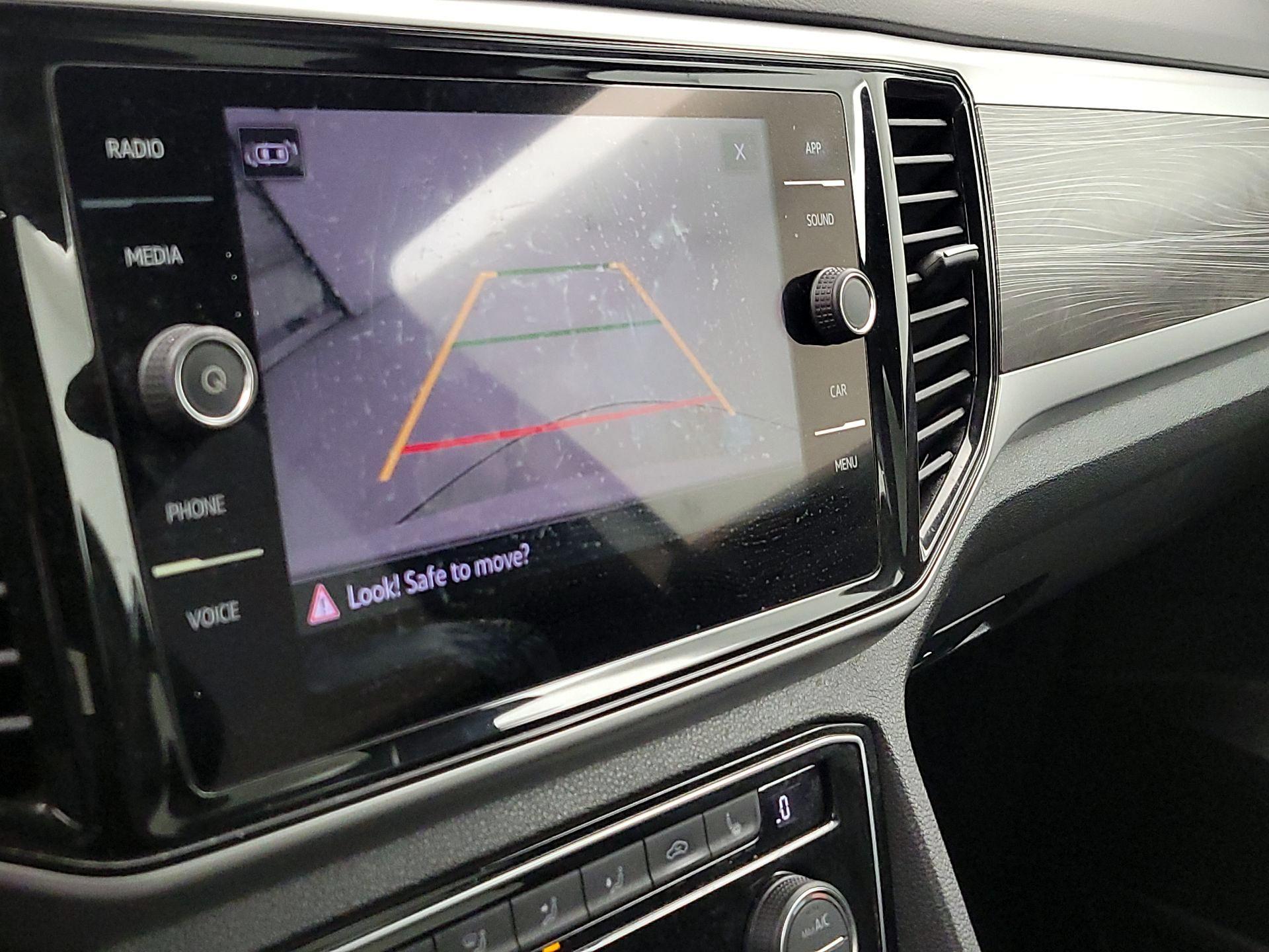 Thumbnail: 2023 Volkswagen Atlas - 14