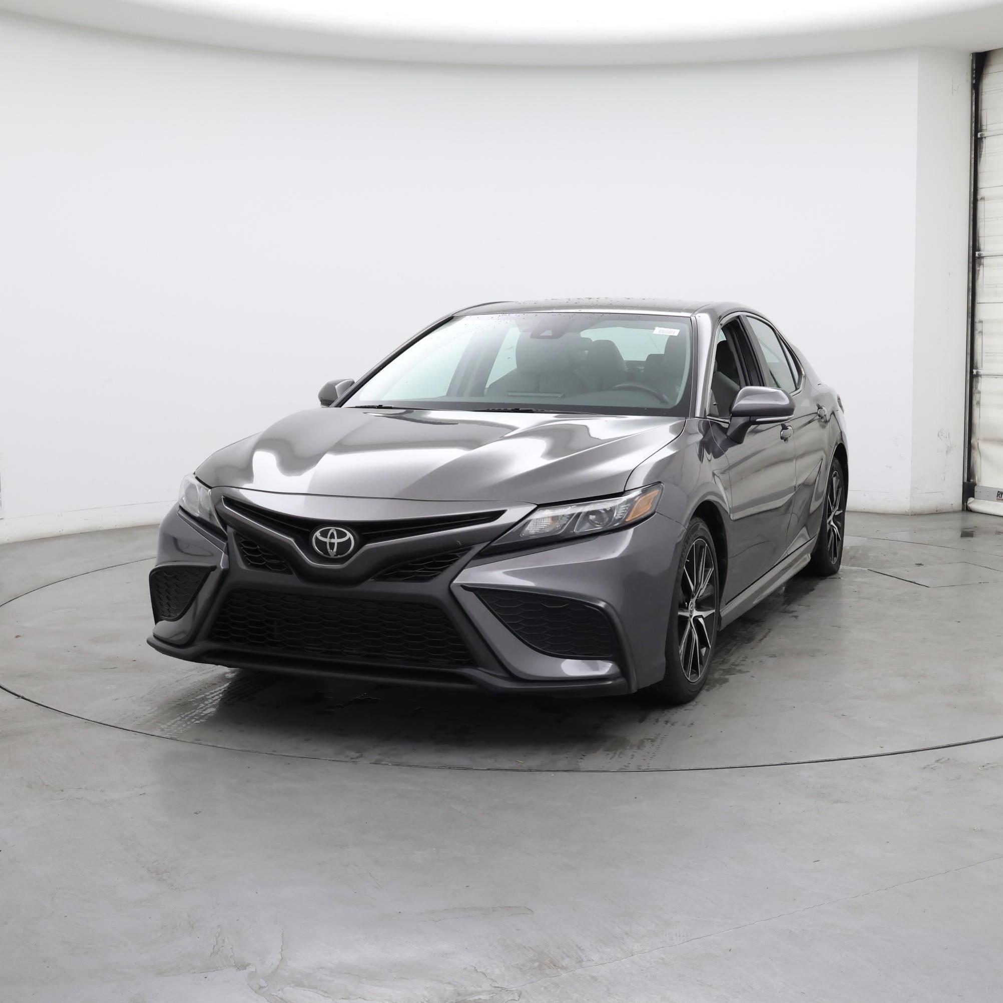 Thumbnail: 2022 Toyota Camry - 4