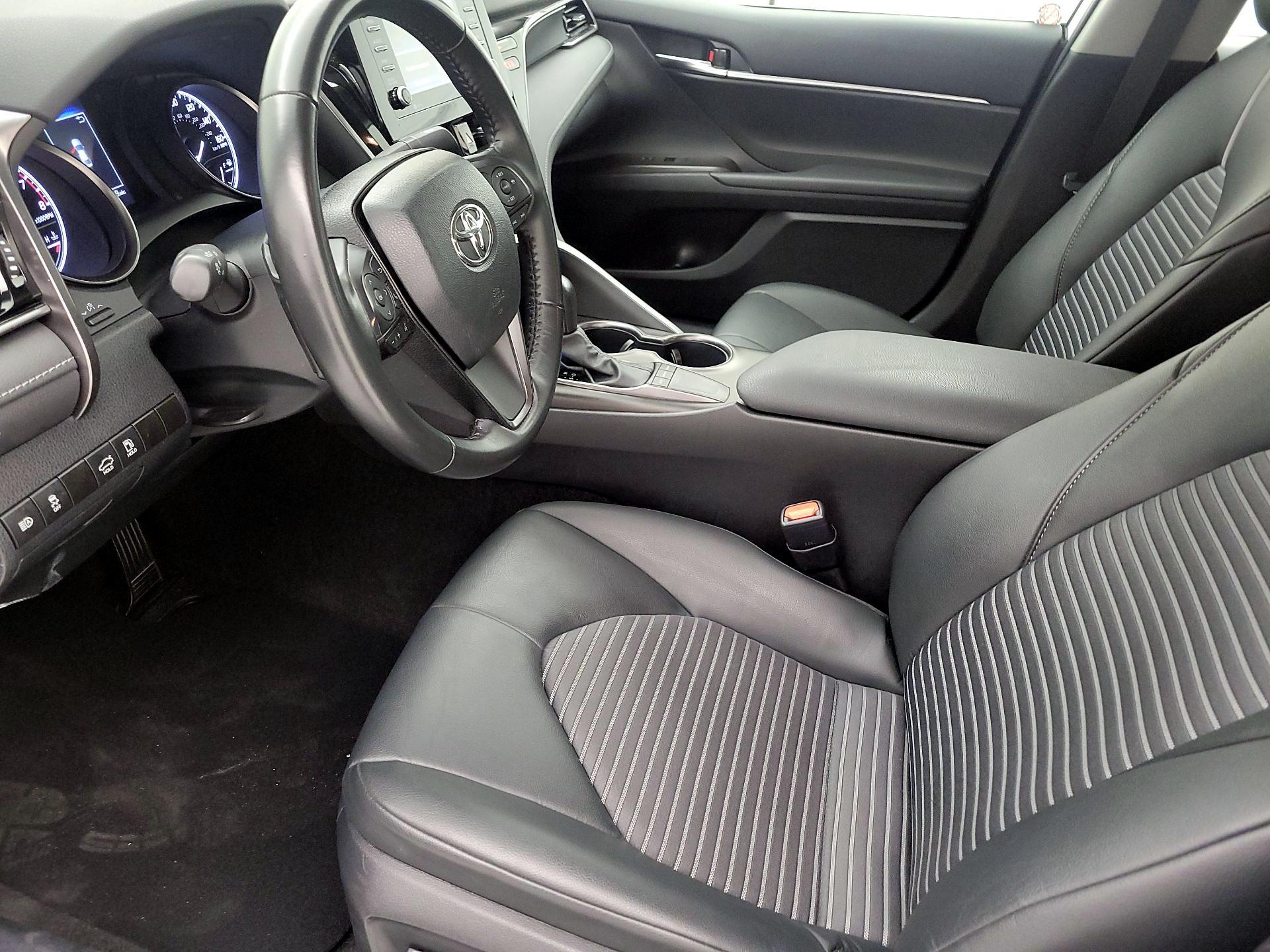 Thumbnail: 2024 Toyota Camry - 11