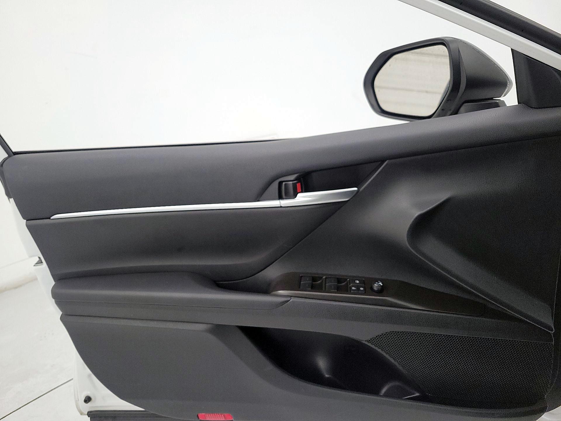 Thumbnail: 2024 Toyota Camry - 12