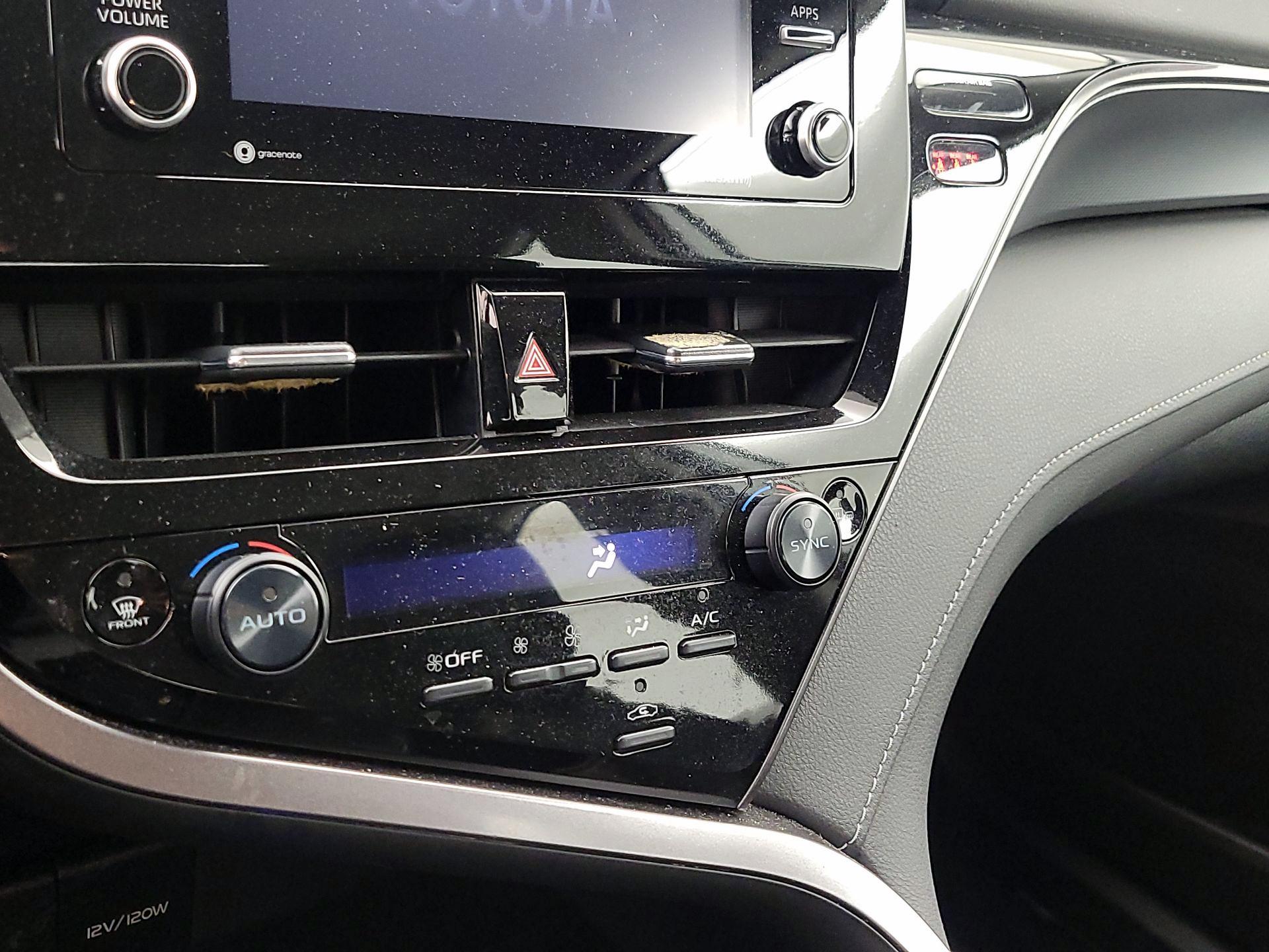 Thumbnail: 2024 Toyota Camry - 16