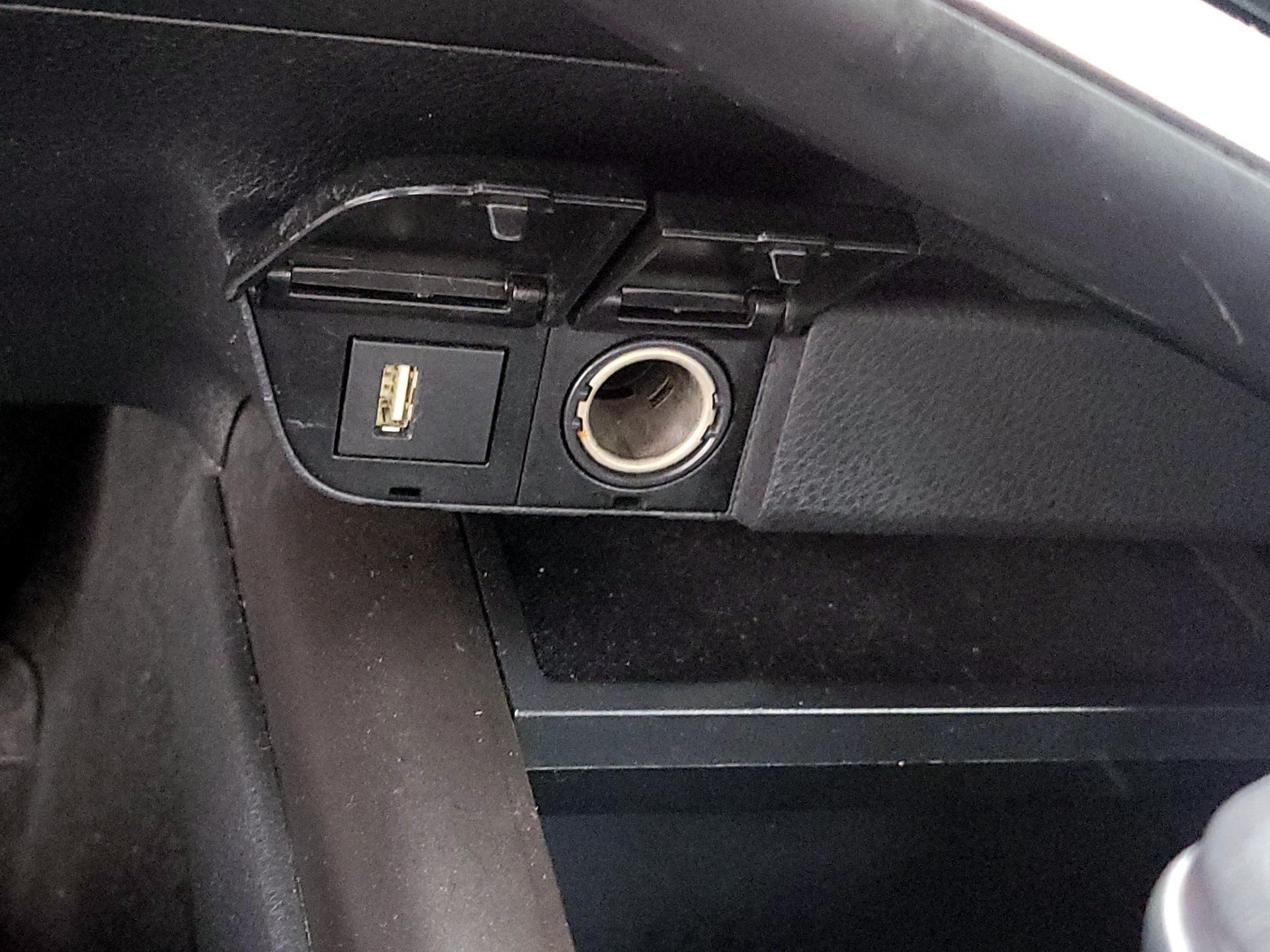 Thumbnail: 2024 Toyota Camry - 18