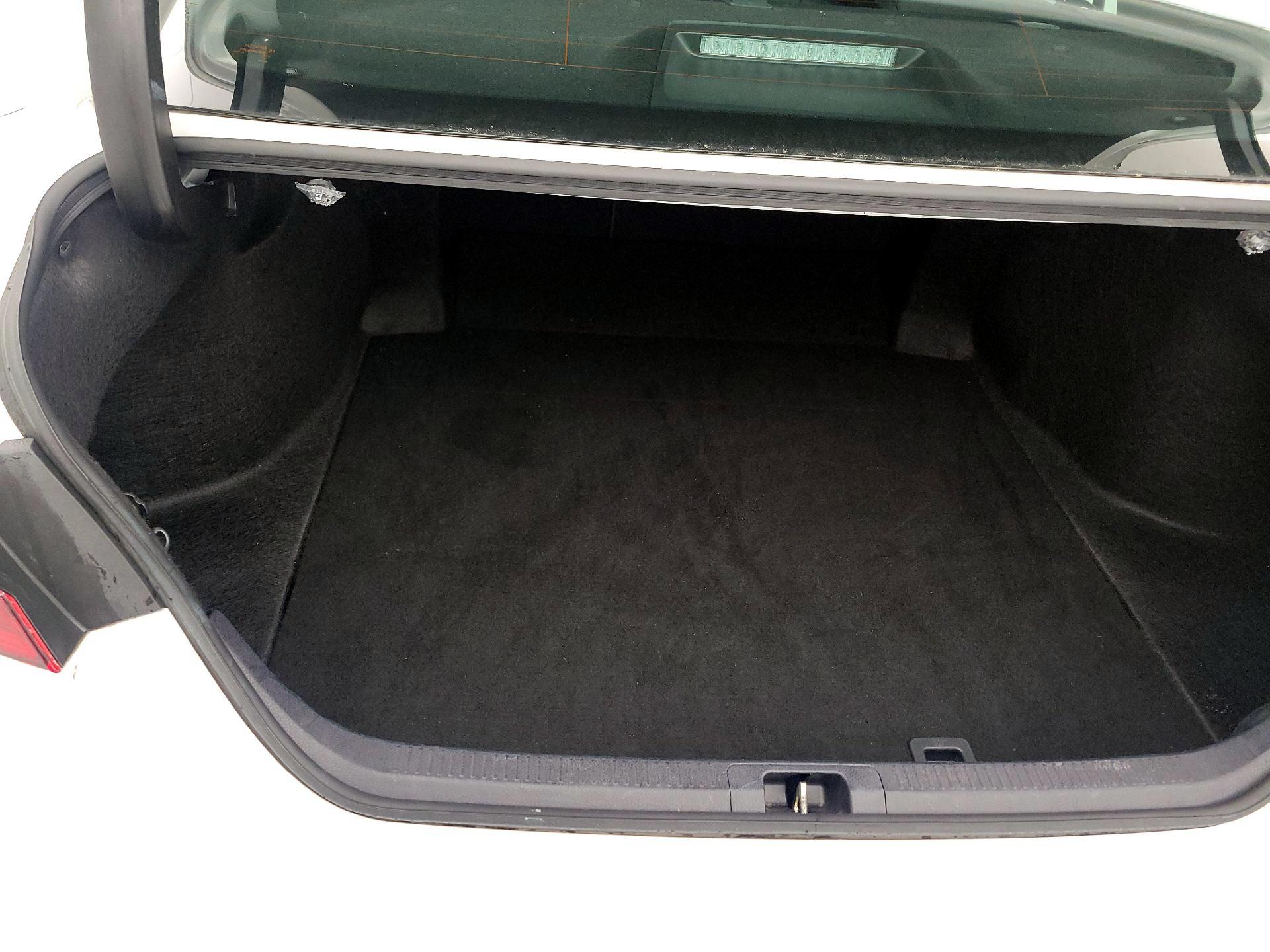 Thumbnail: 2024 Toyota Camry - 20